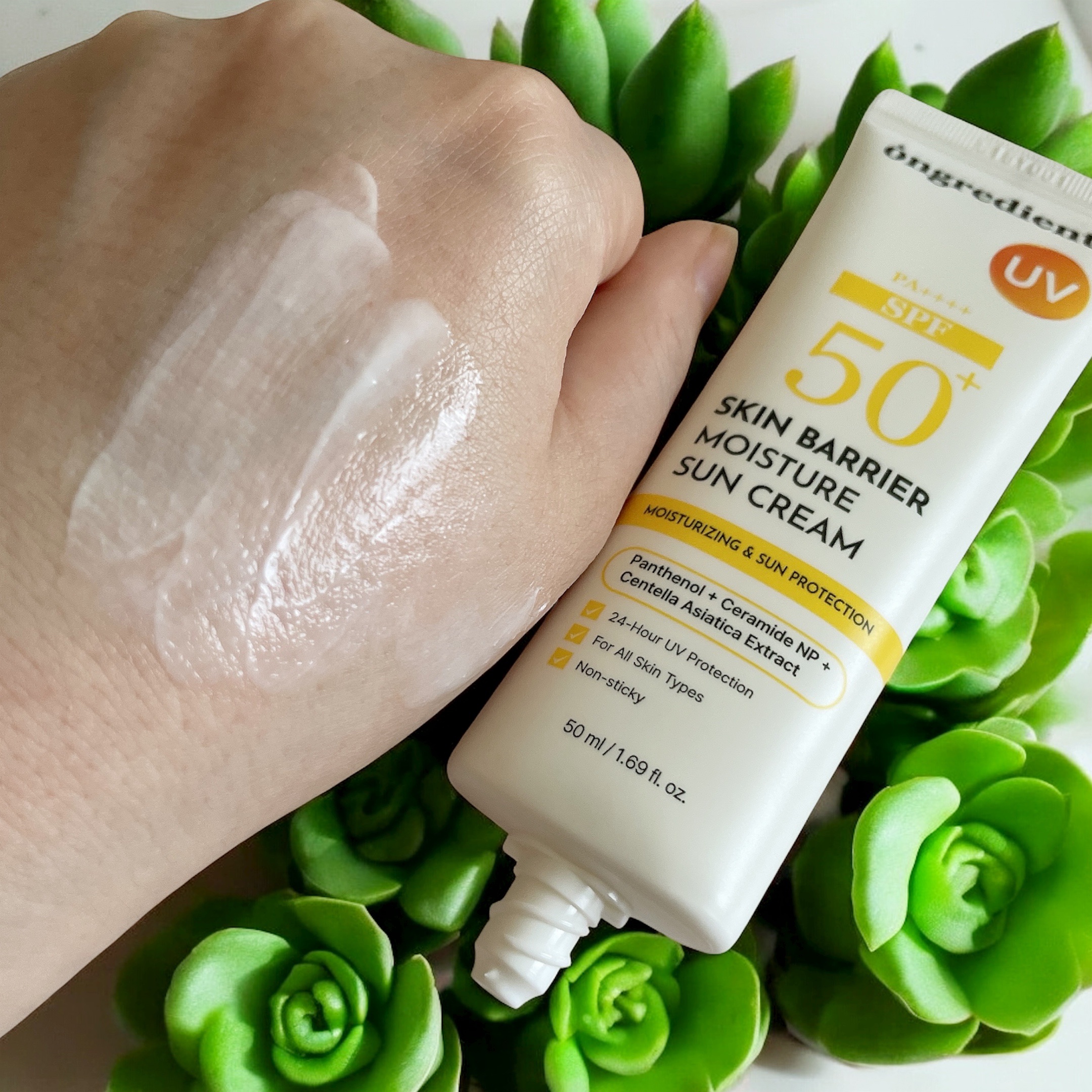 スキンバリアモイスチャーサンクリーム/Ongredients/日焼け止めクリームを使ったクチコミ（3枚目）