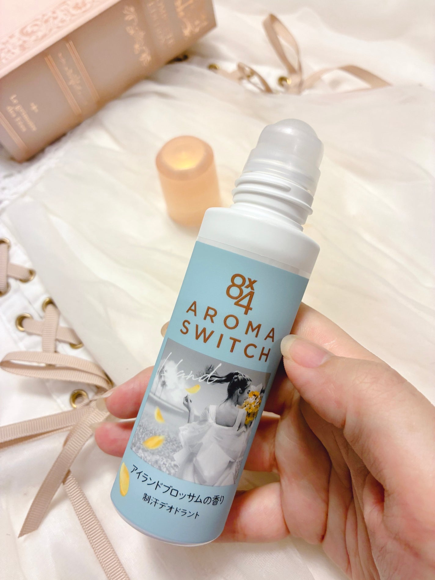 8x4 アロマスイッチ ロールオン アイランドブロッサムの香り/8x4/デオドラント・制汗剤を使ったクチコミ(2枚目)