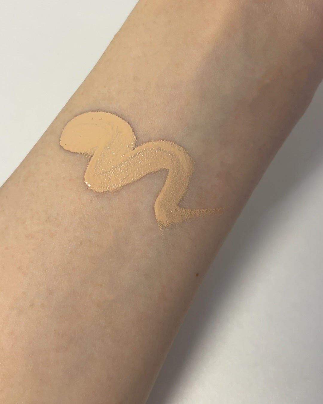 みきてぃ♡フォロバ100 on LIPS 「.🌟話題の神コンシーラーを試してみた🌟噂のダーマシンコンシーラ..」(3枚目)