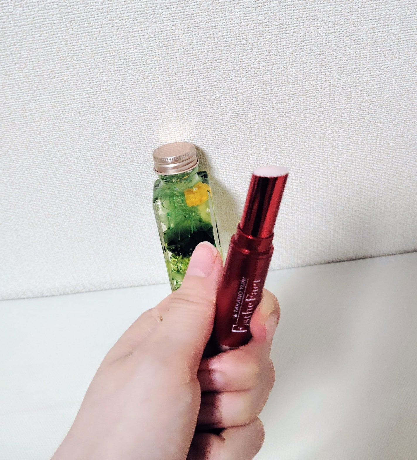 リンクルホワイトセラムスティック/たかの友梨エステファクト/美容液を使ったクチコミ(3枚目)