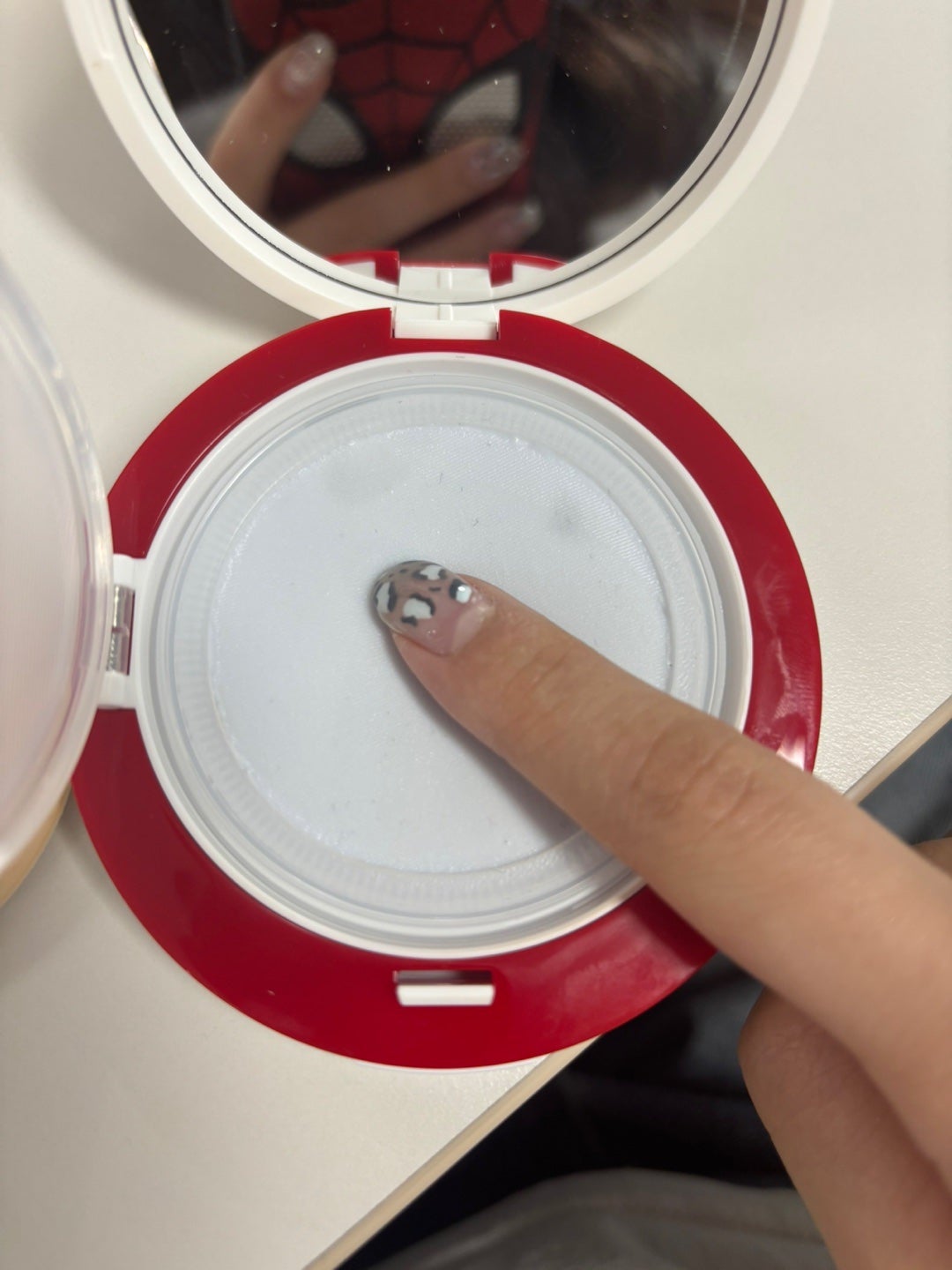 ビーベルベット セバムカットクッション/espoir/プレストパウダーを使ったクチコミ(4枚目)