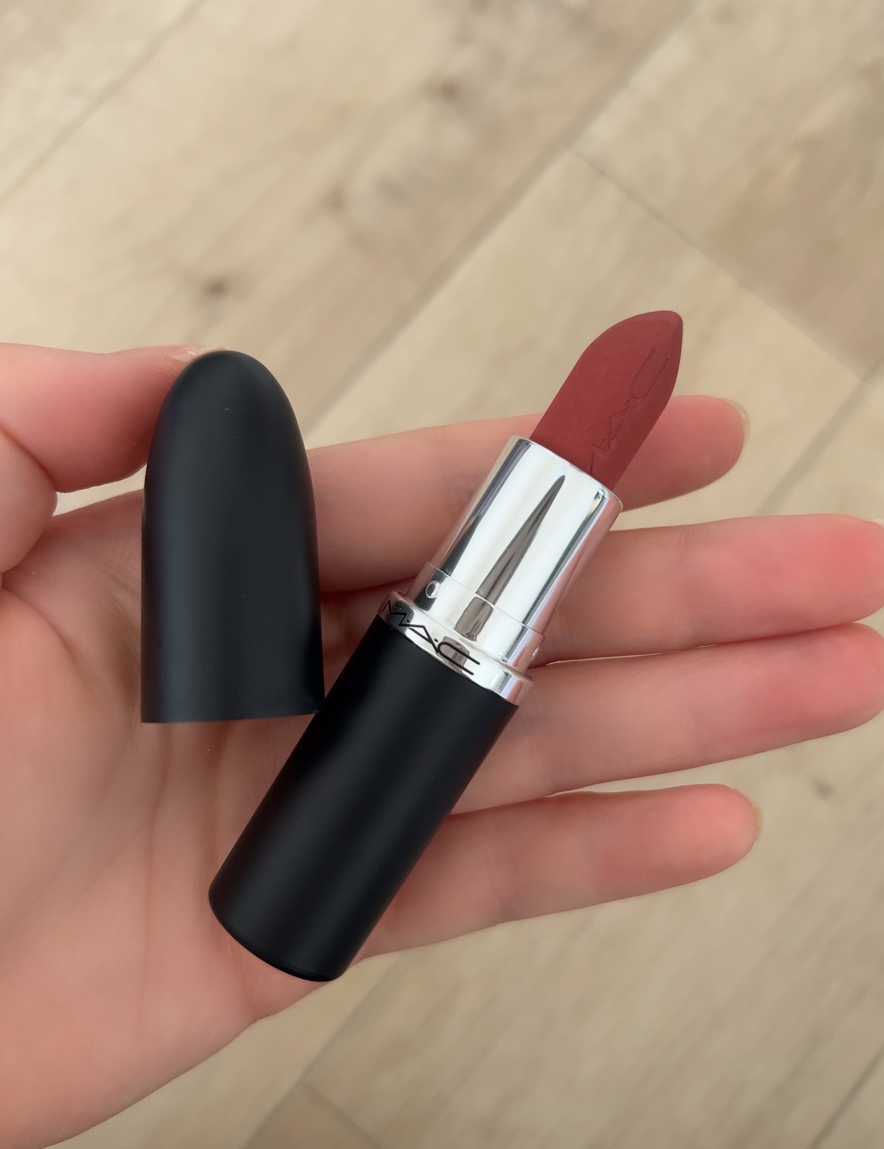 マキシマル シルキー マット リップスティック スウィート ディール/M・A・C/口紅を使ったクチコミ（1枚目）