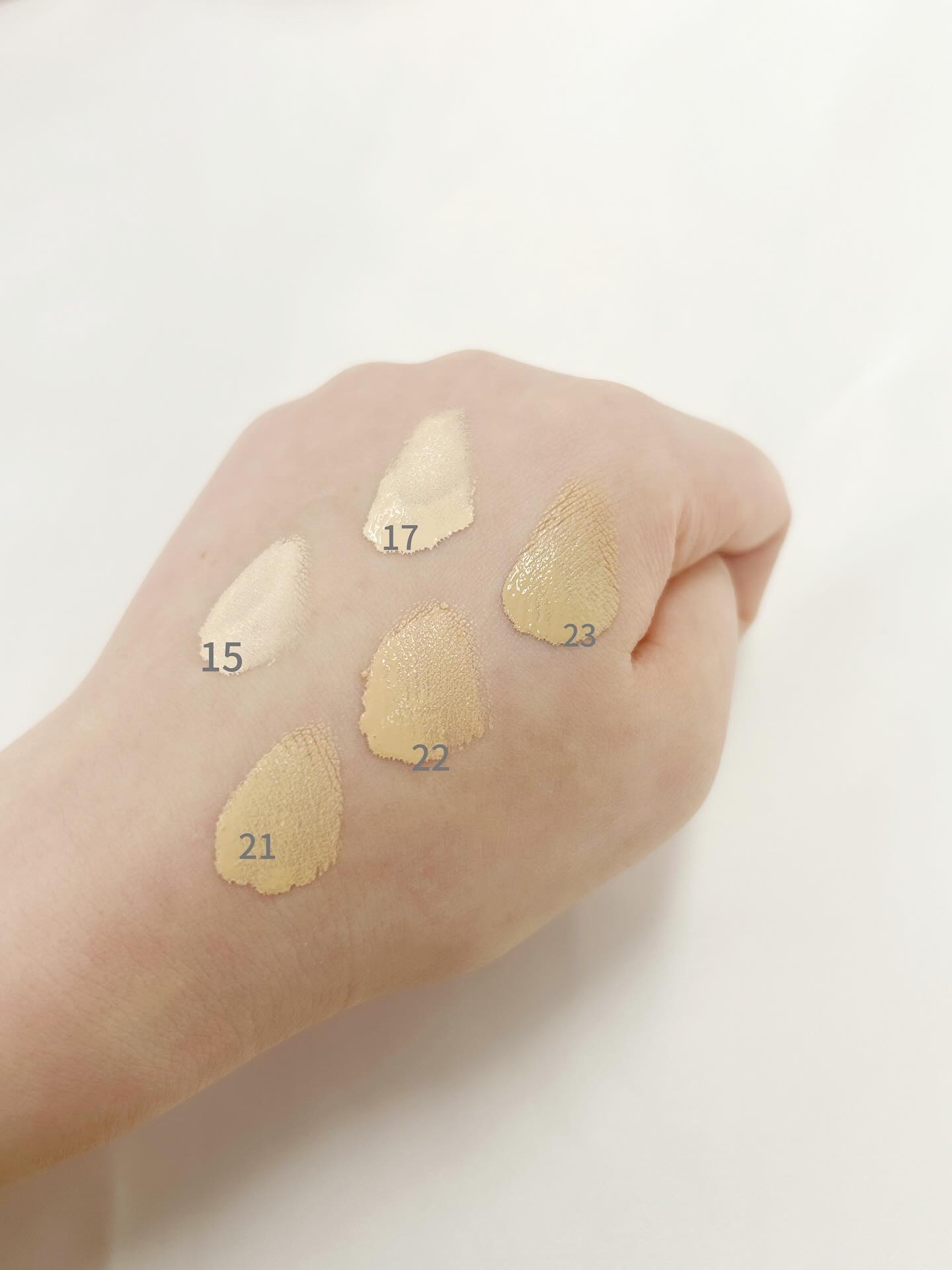 カバーマスターピンククッション/hince/クッションファンデーションを使ったクチコミ（3枚目）