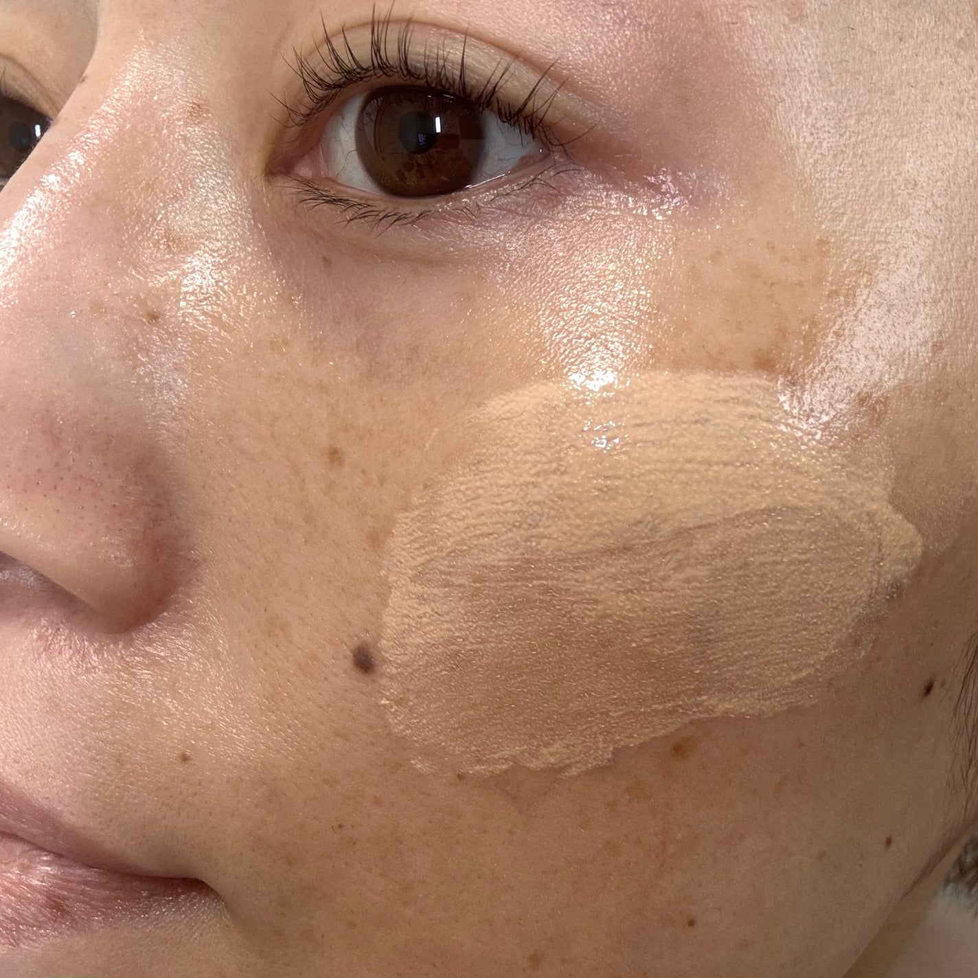 イーブン ベター メイクアップ V ファンデーション 50/CLINIQUE/リキッドファンデーションを使ったクチコミ(4枚目)