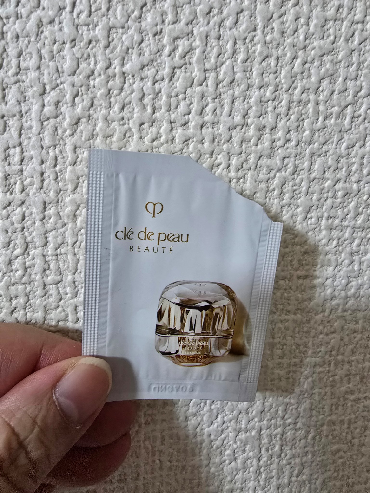 ラ・クレーム/クレ・ド・ポー ボーテ/フェイスクリームを使ったクチコミ（1枚目）