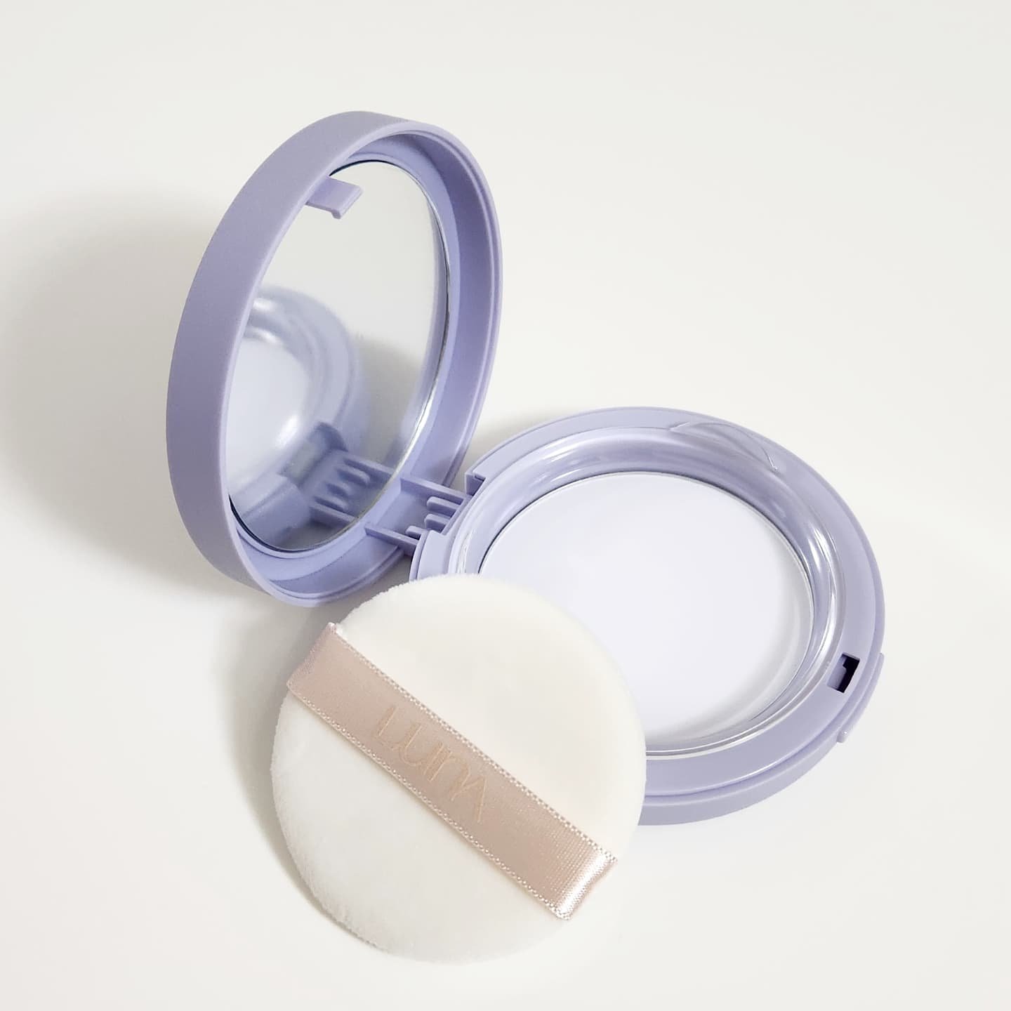 プロフォトフィニッシャー/LUNA/プレストパウダーを使ったクチコミ（3枚目）