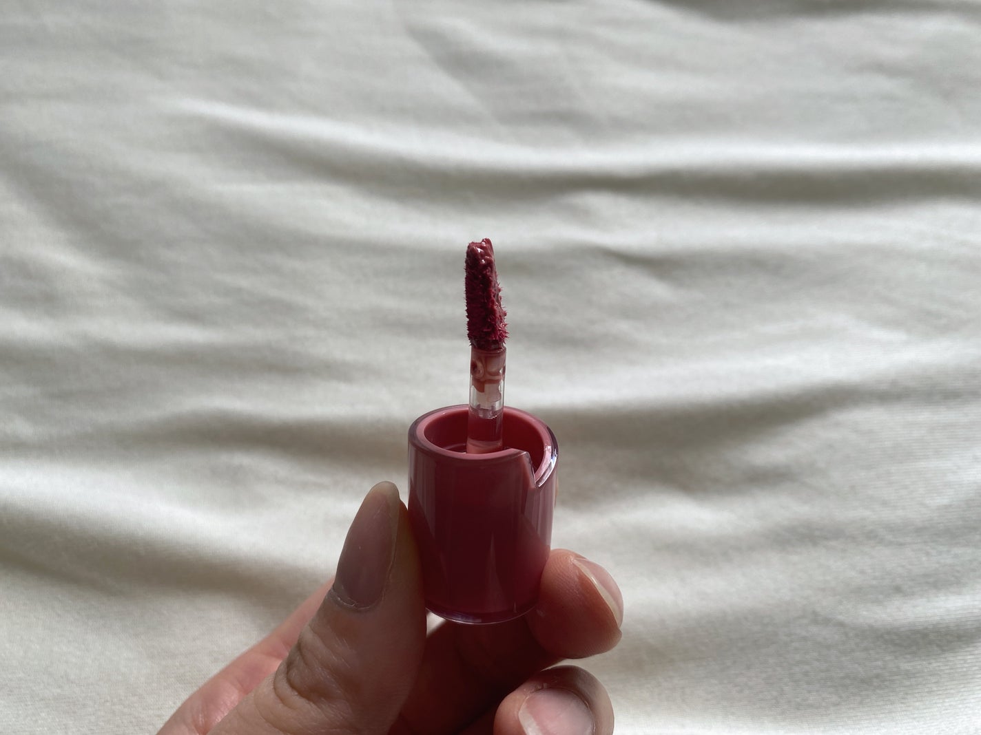 ロウグロウジェルティント/hince/リップティントを使ったクチコミ(2枚目)