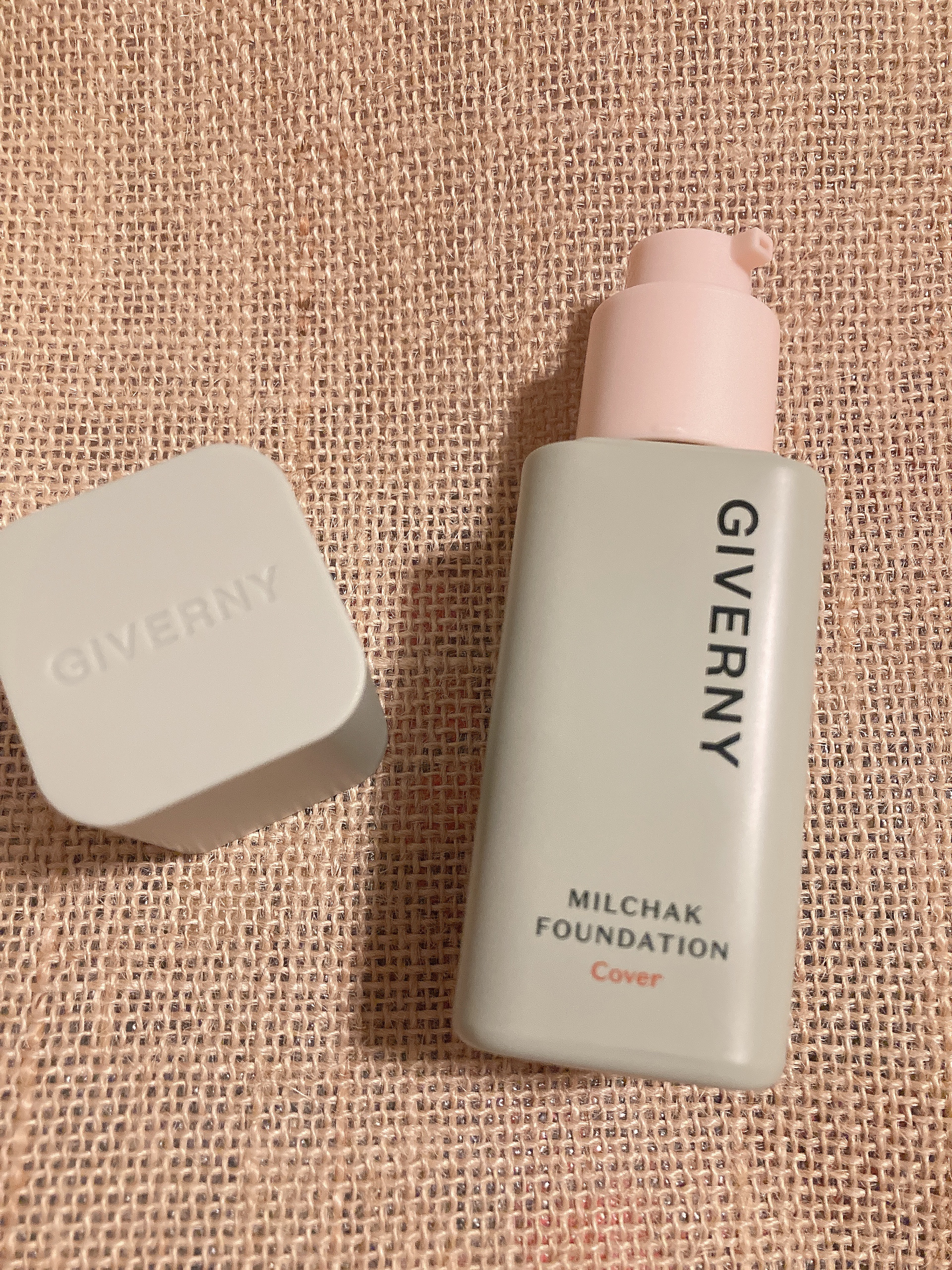 ジヴェルニー 密着カバーファンデーション/GIVERNY/リキッドファンデーションを使ったクチコミ（2枚目）