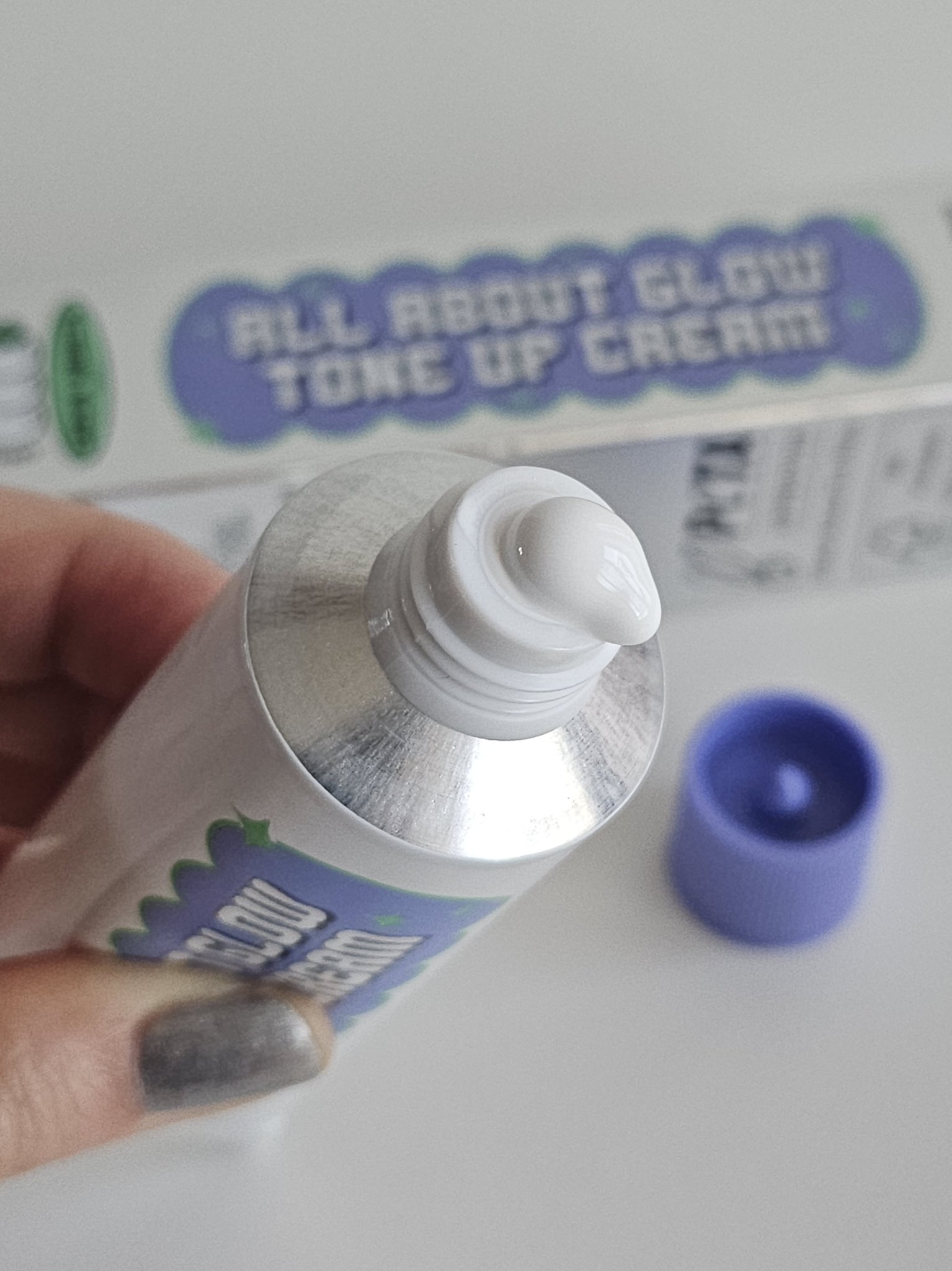 オールアバウトグロウトーンアップクリーム/CHASIN'RABBITS/化粧下地を使ったクチコミ（2枚目）