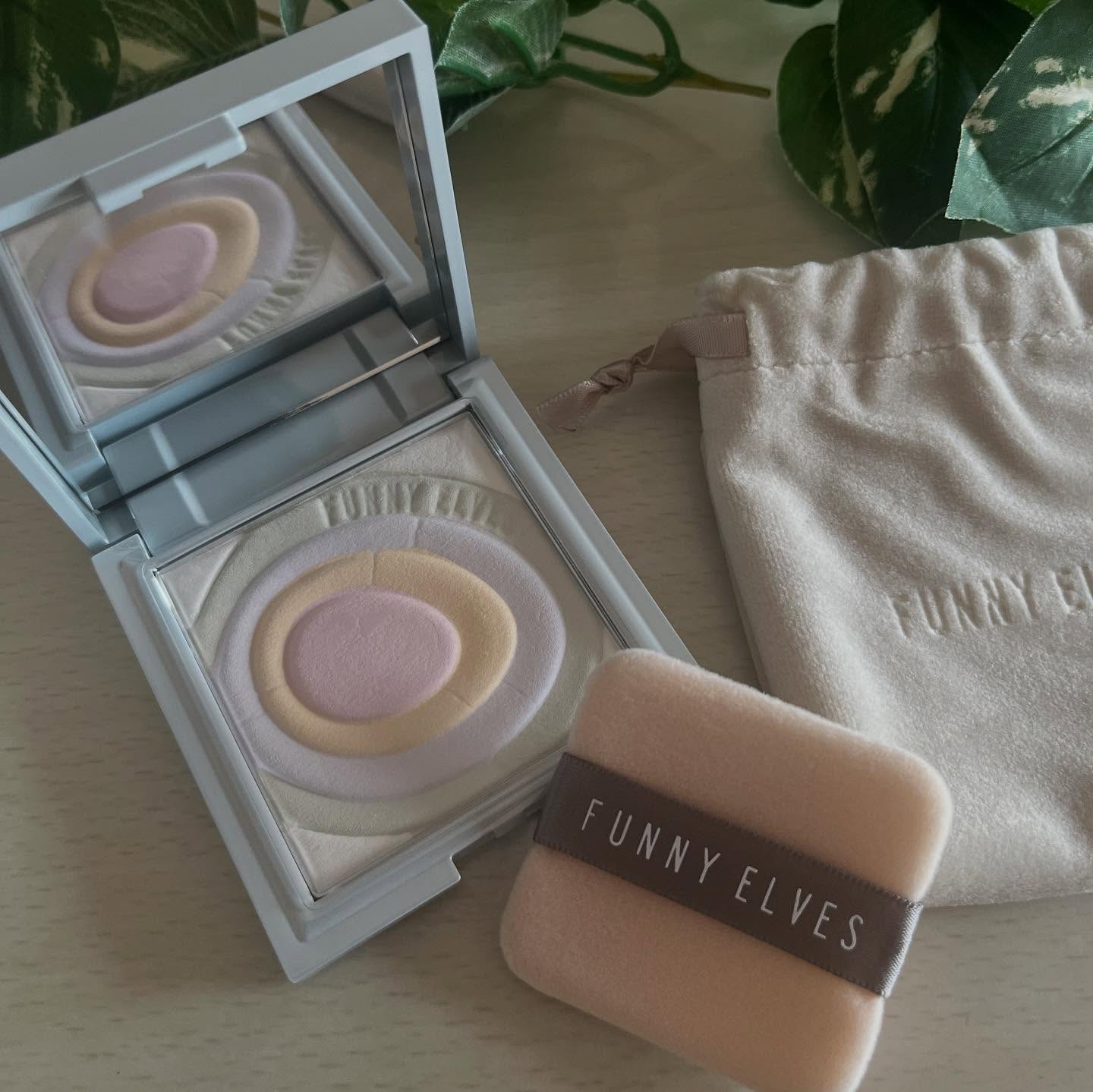 ネビュラ プレストパウダー/FUNNY ELVES方里/プレストパウダーを使ったクチコミ（1枚目）