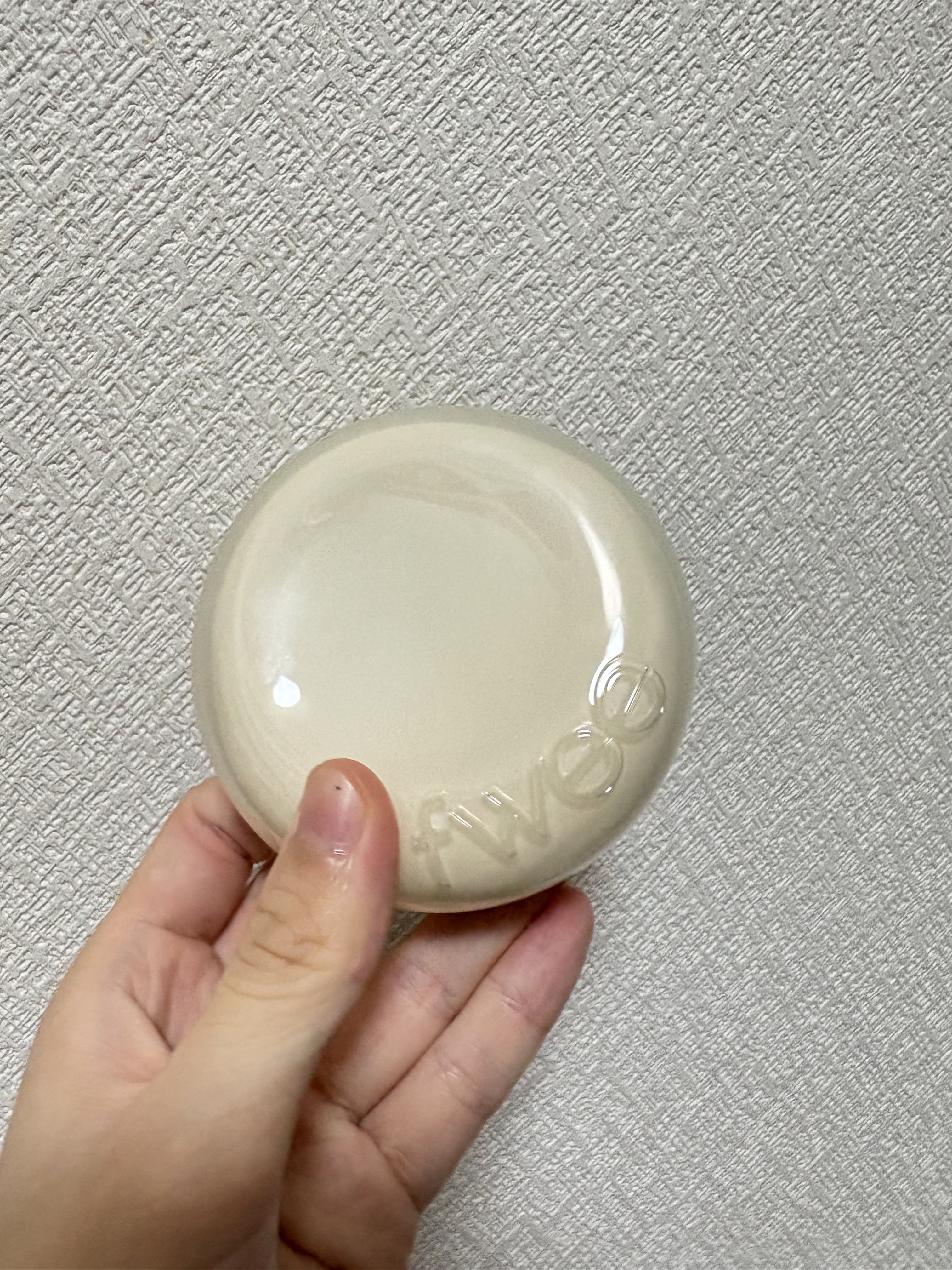 fwee フィー クッションエッグフィットカバーのクチコミ「今回はfweeフィー クッションエッグフィットカバー01フェア¥2,860のご紹介です💛

こ.....」（1枚目）