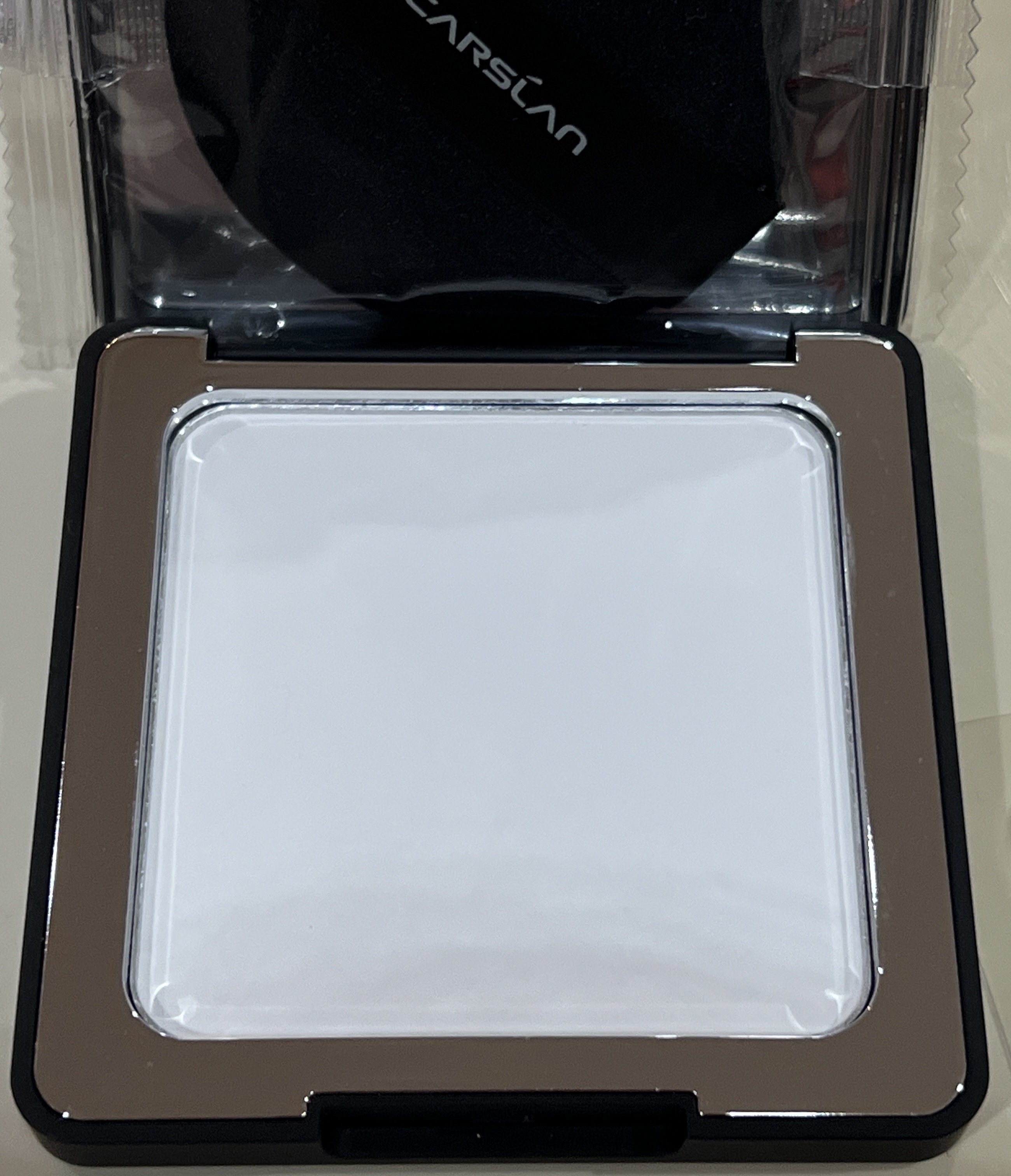 2.0 ブラック マグネット ソフト フォーカス プレスト パウダー/CARSLAN/プレストパウダーを使ったクチコミ（2枚目）