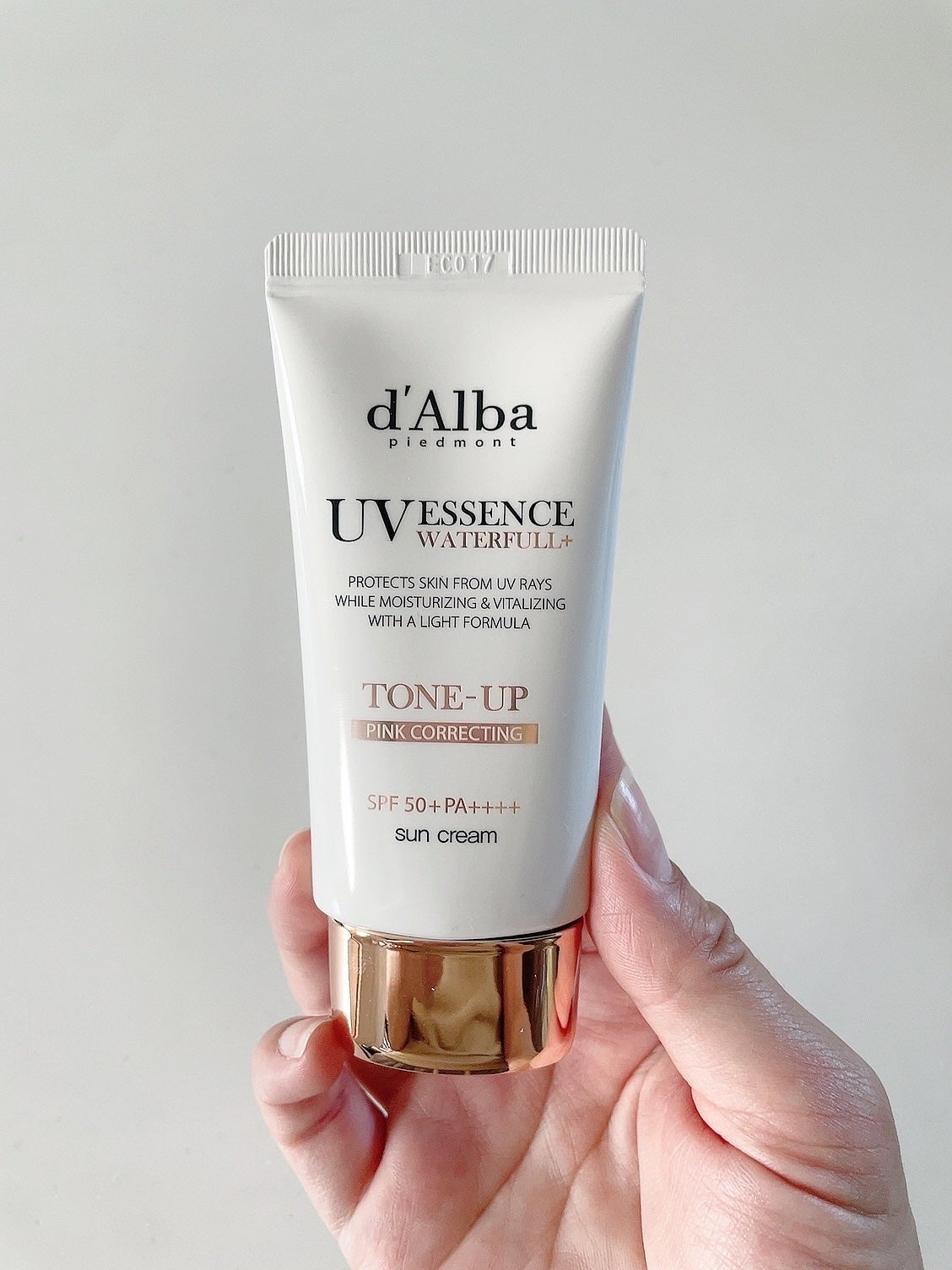 ウォータフルトーンアップサンクリーム/ダルバ/日焼け止めクリームを使ったクチコミ(2枚目)