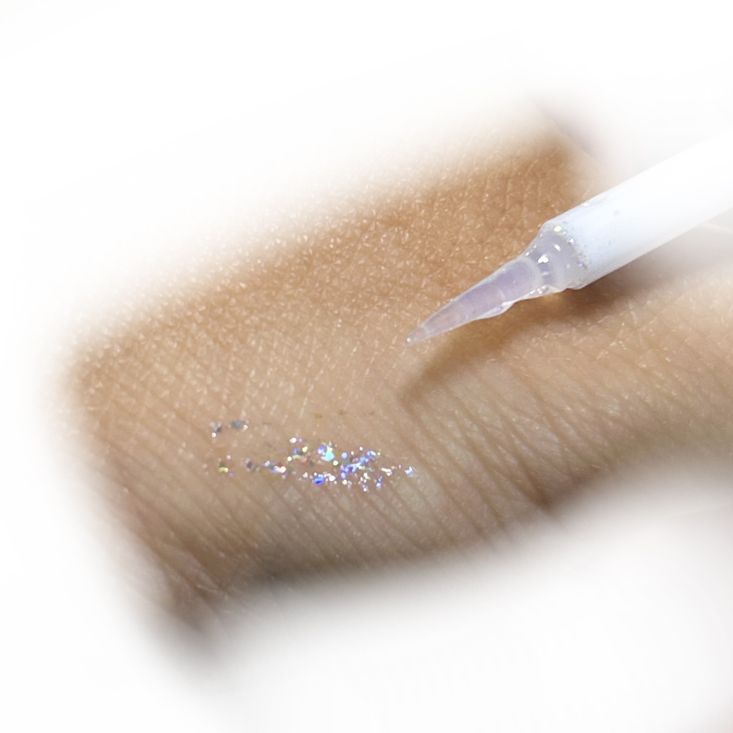 ピックミーアイズグリッター 01 ブライトミー/Ririmew/グリッターを使ったクチコミ（2枚目）