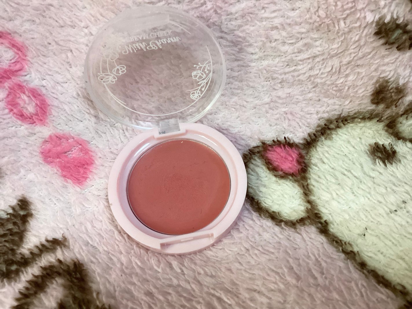 &. Wチャーム クリームチーク/DAISO/ジェル・クリームチークを使ったクチコミ(2枚目)