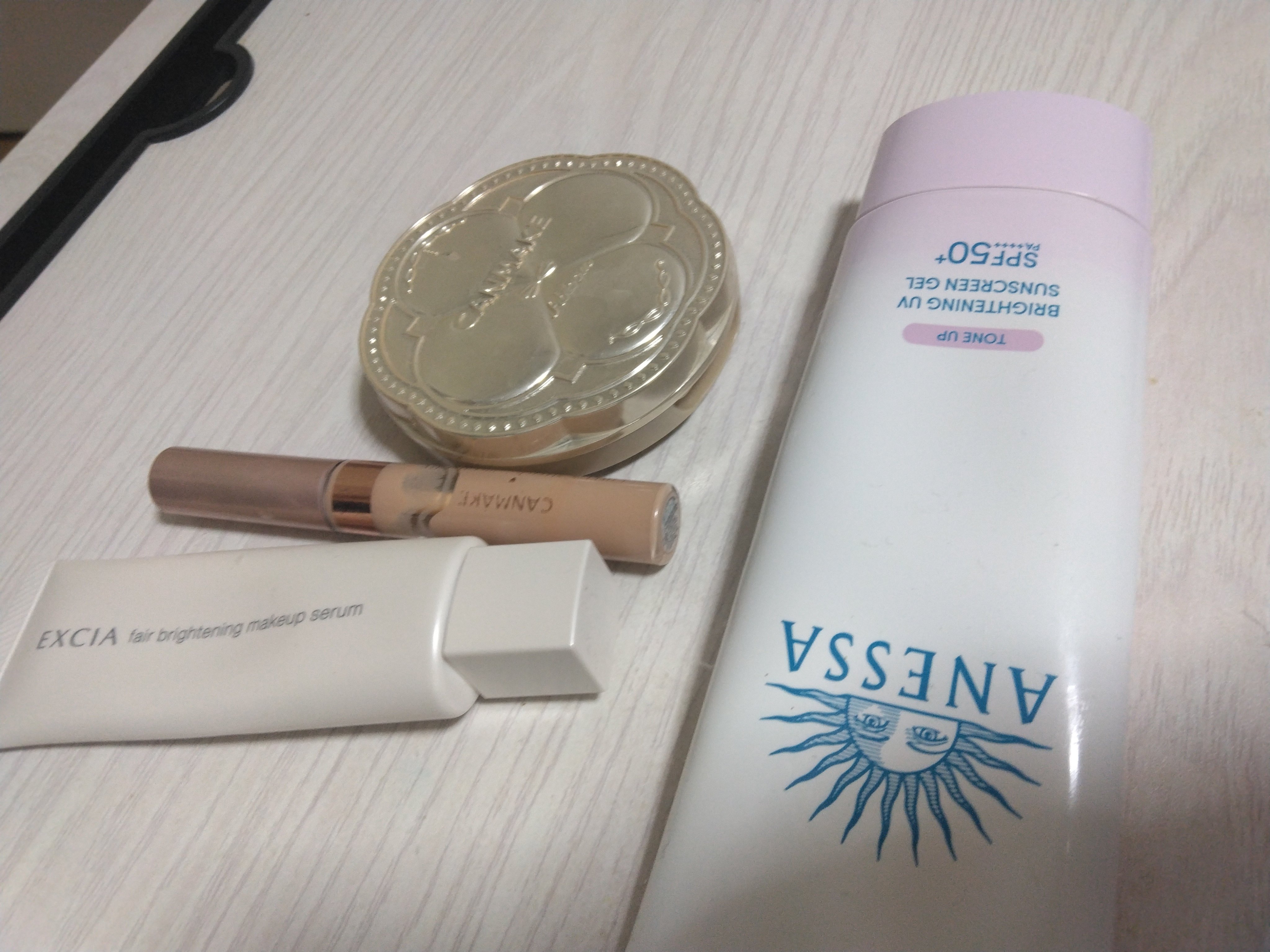 エクシア フェアブライトニング メイクアップセラム/ALBION/化粧下地を使ったクチコミ（1枚目）