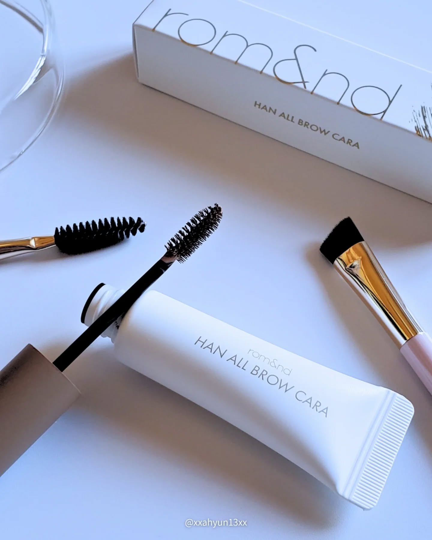 ハンオールブロウカラ/rom&nd/眉マスカラを使ったクチコミ（2枚目）