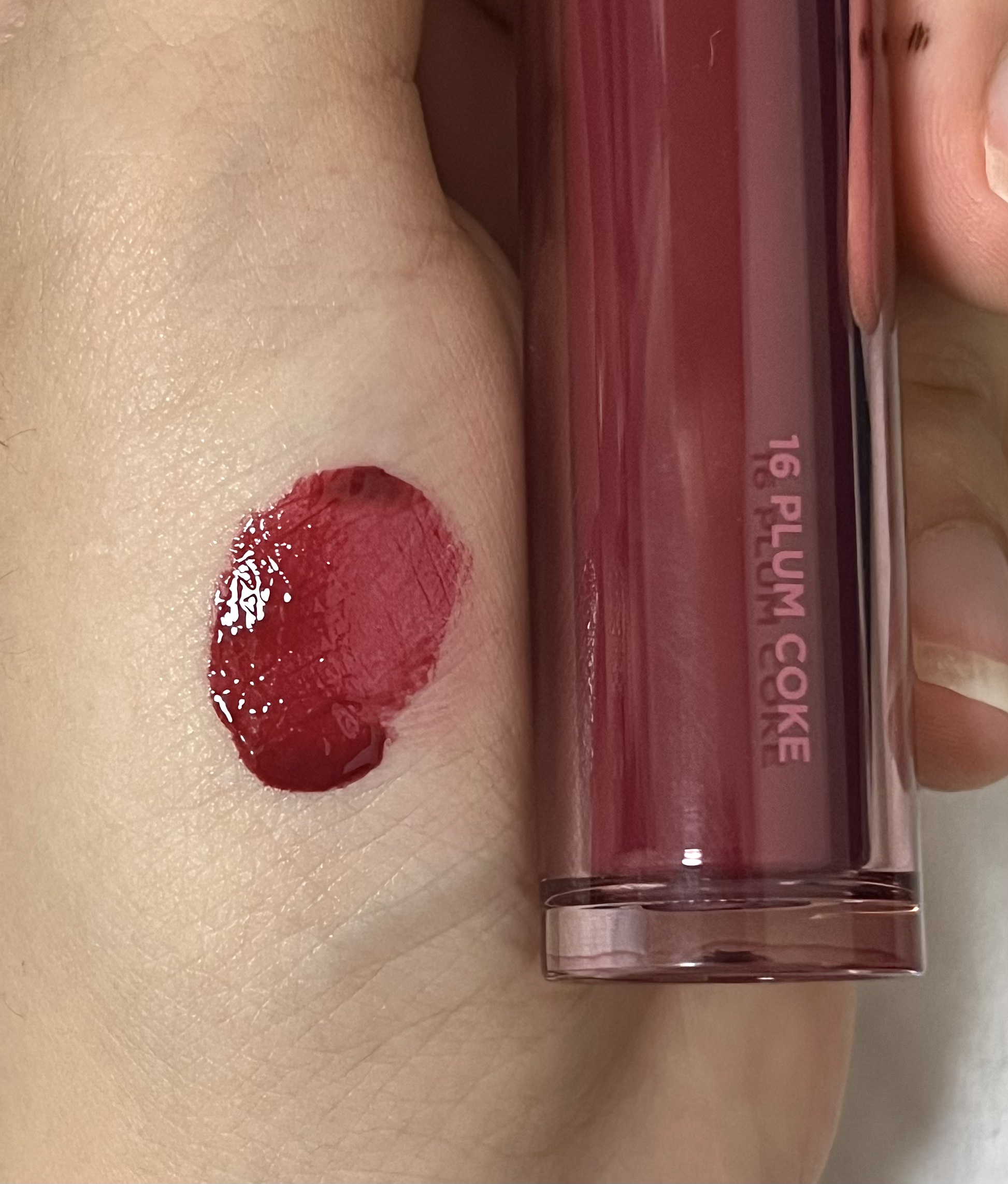 ザ ジューシーラスティングティント/rom&nd/リップティントを使ったクチコミ（3枚目）