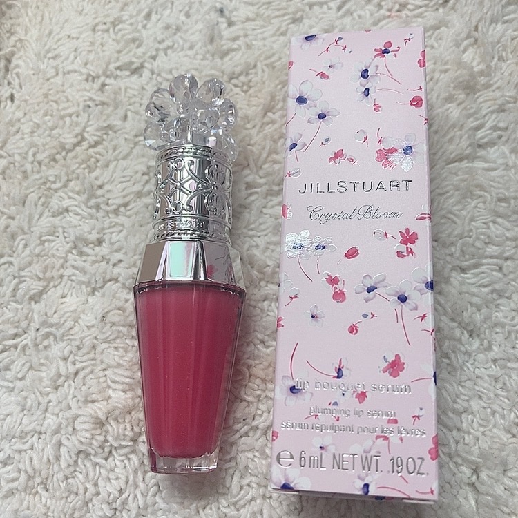 ジルスチュアート　クリスタルブルーム　リップブーケ セラム 05 lily fuchsia/JILL STUART/リッププランパーを使ったクチコミ（1枚目）