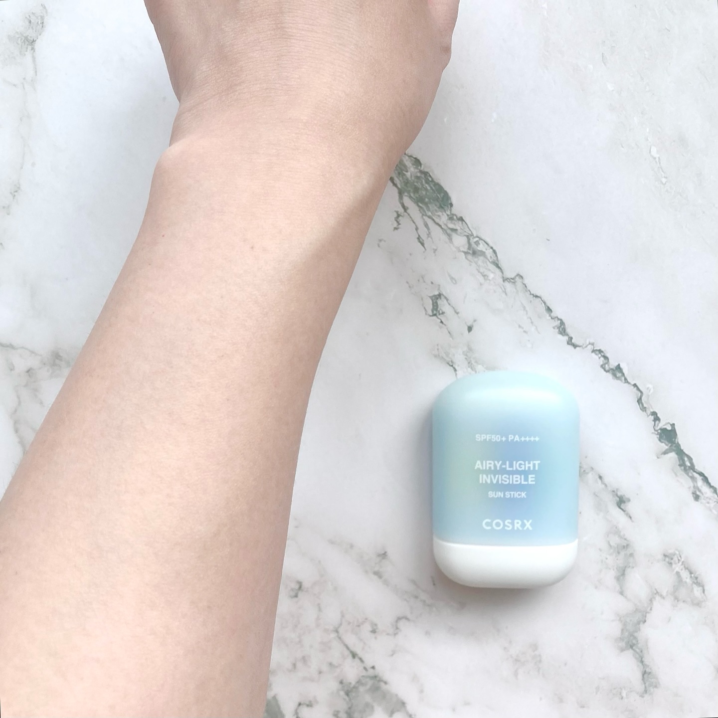 エアリーライト 透明UVスティック/COSRX/日焼け止めスティックを使ったクチコミ（2枚目）