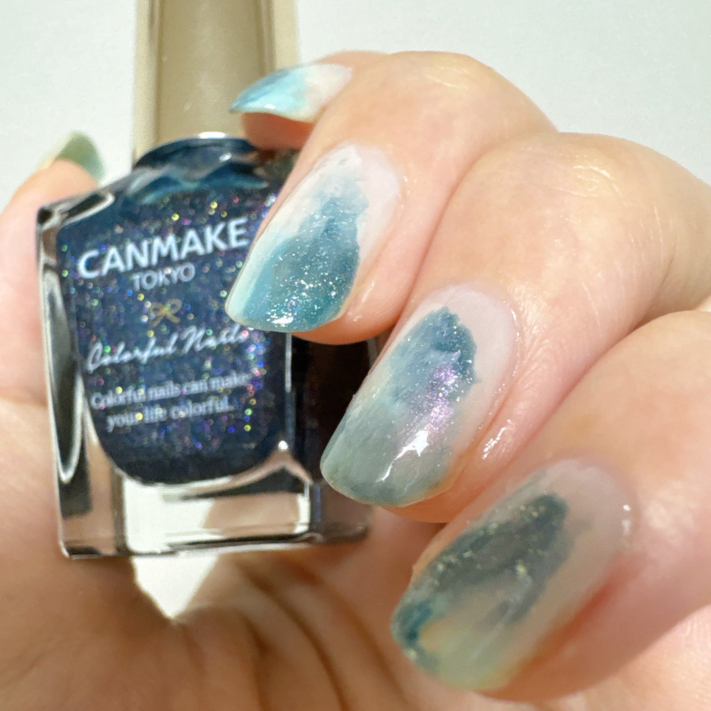 カラフルネイルズ/キャンメイク/マニキュアを使ったクチコミ(3枚目)