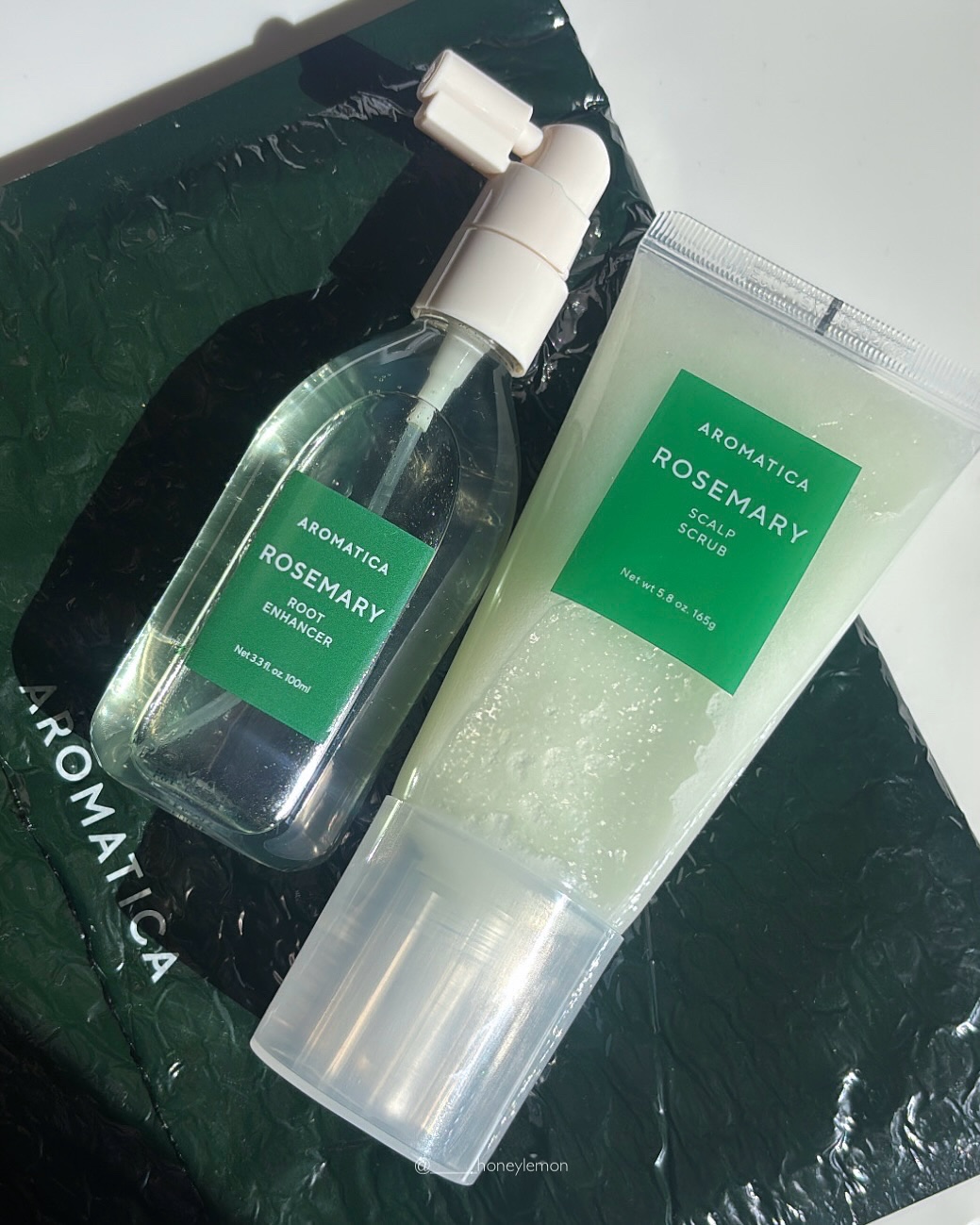 ローズマリー スカルプ スクラブ/AROMATICA/ヘッドスクラブを使ったクチコミ（1枚目）