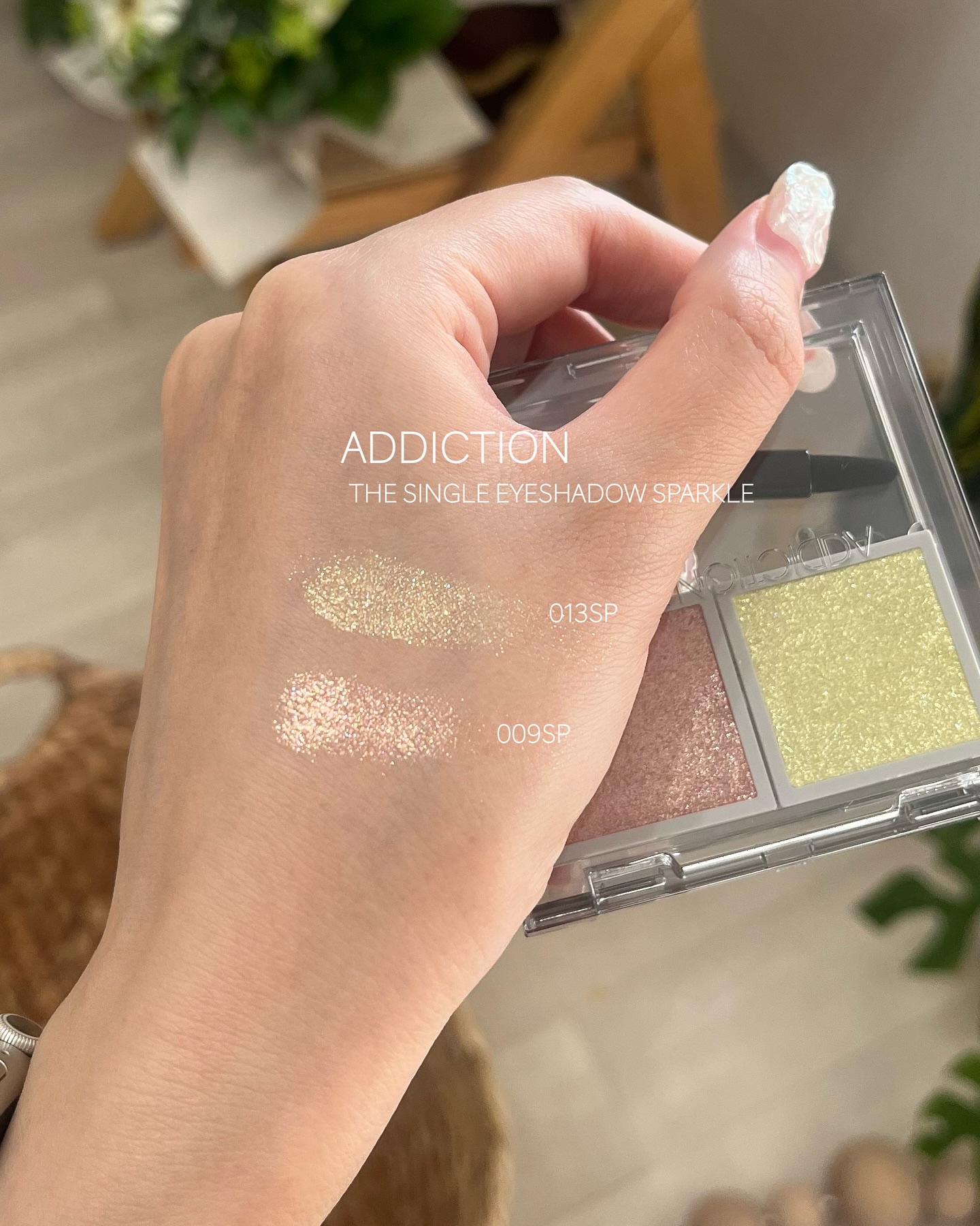 アディクション ザ シングル アイシャドウ スパークル 009SP Paparazziii/ADDICTION/単色アイシャドウを使ったクチコミ（2枚目）