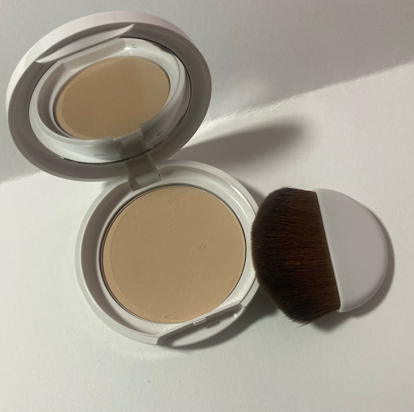 ミネラルUVパウダーS クールコンフォート/ONLY MINERALS/プレストパウダーを使ったクチコミ(1枚目)