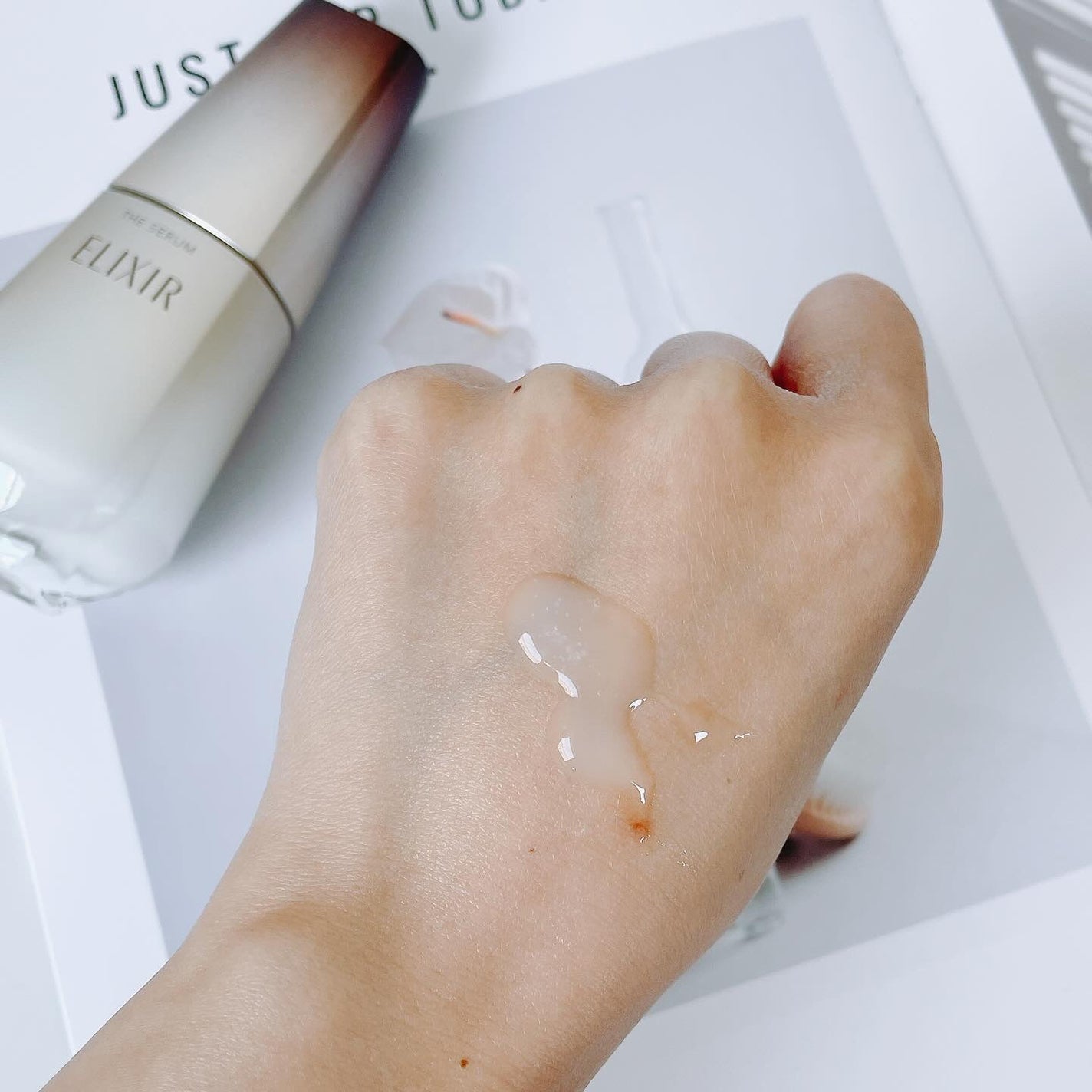エリクシール ザ セラム aa(医薬部外品)/エリクシール/美容液を使ったクチコミ(3枚目)
