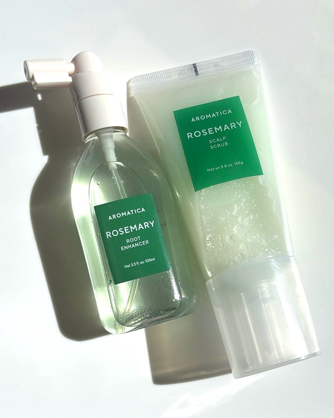 ローズマリー スカルプ スクラブ/AROMATICA/ヘッドスクラブを使ったクチコミ(4枚目)