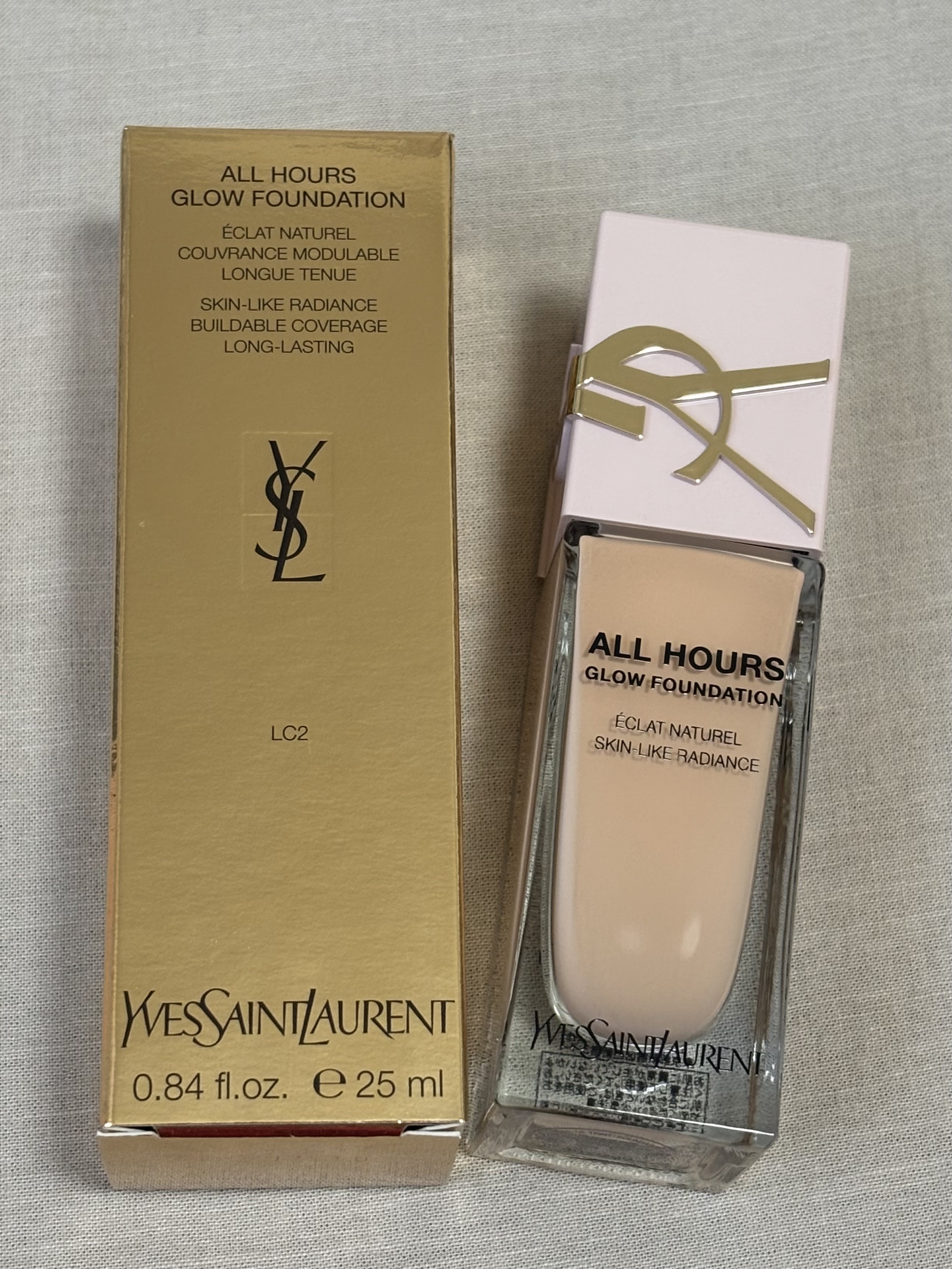 オールアワーズ リキッド グロウ LC2/YVES SAINT LAURENT BEAUTE/リキッドファンデーションを使ったクチコミ（1枚目）