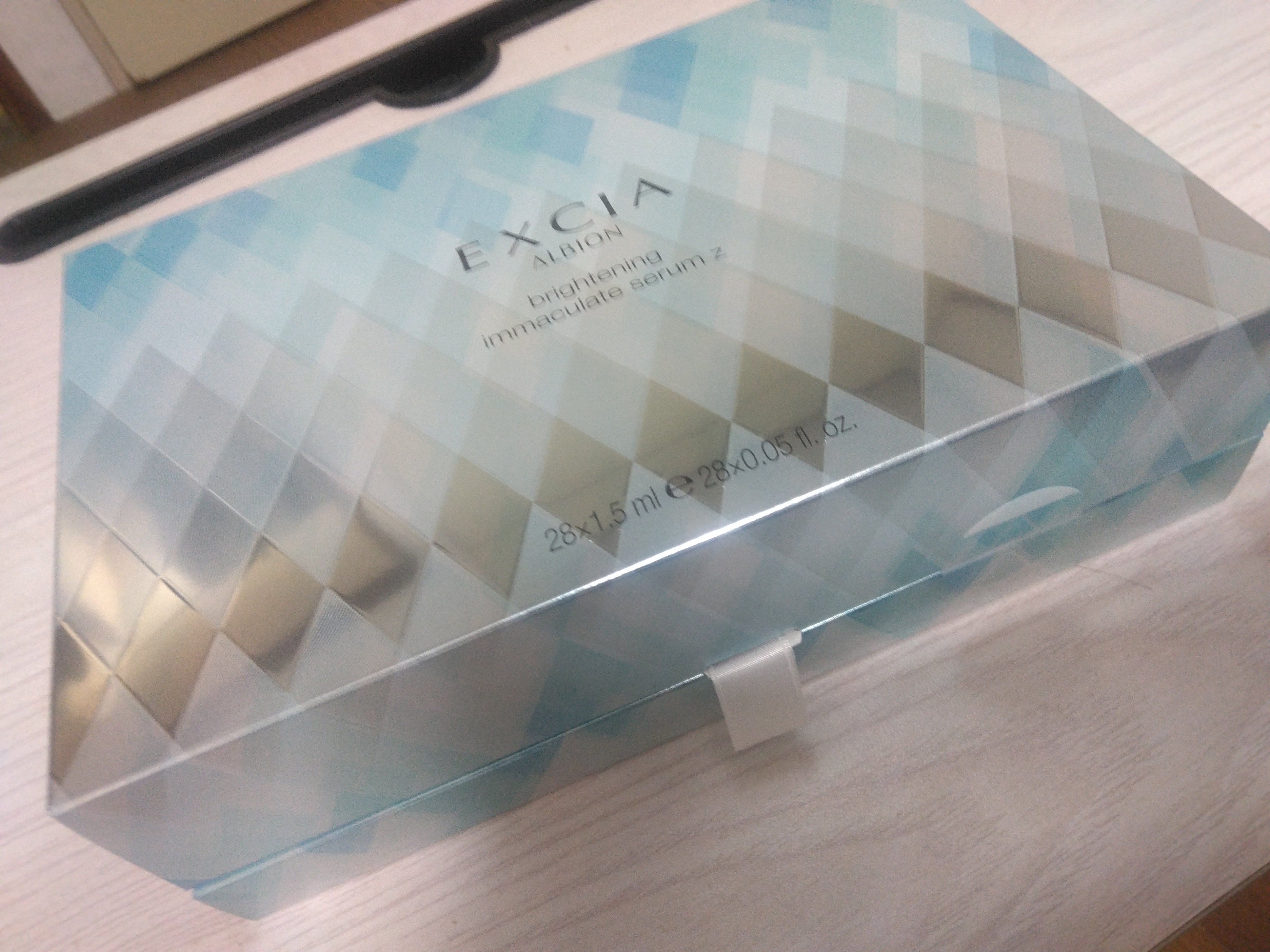 エクシア ブライトニング イマキュレート セラム Z/ALBION/美容液を使ったクチコミ（1枚目）