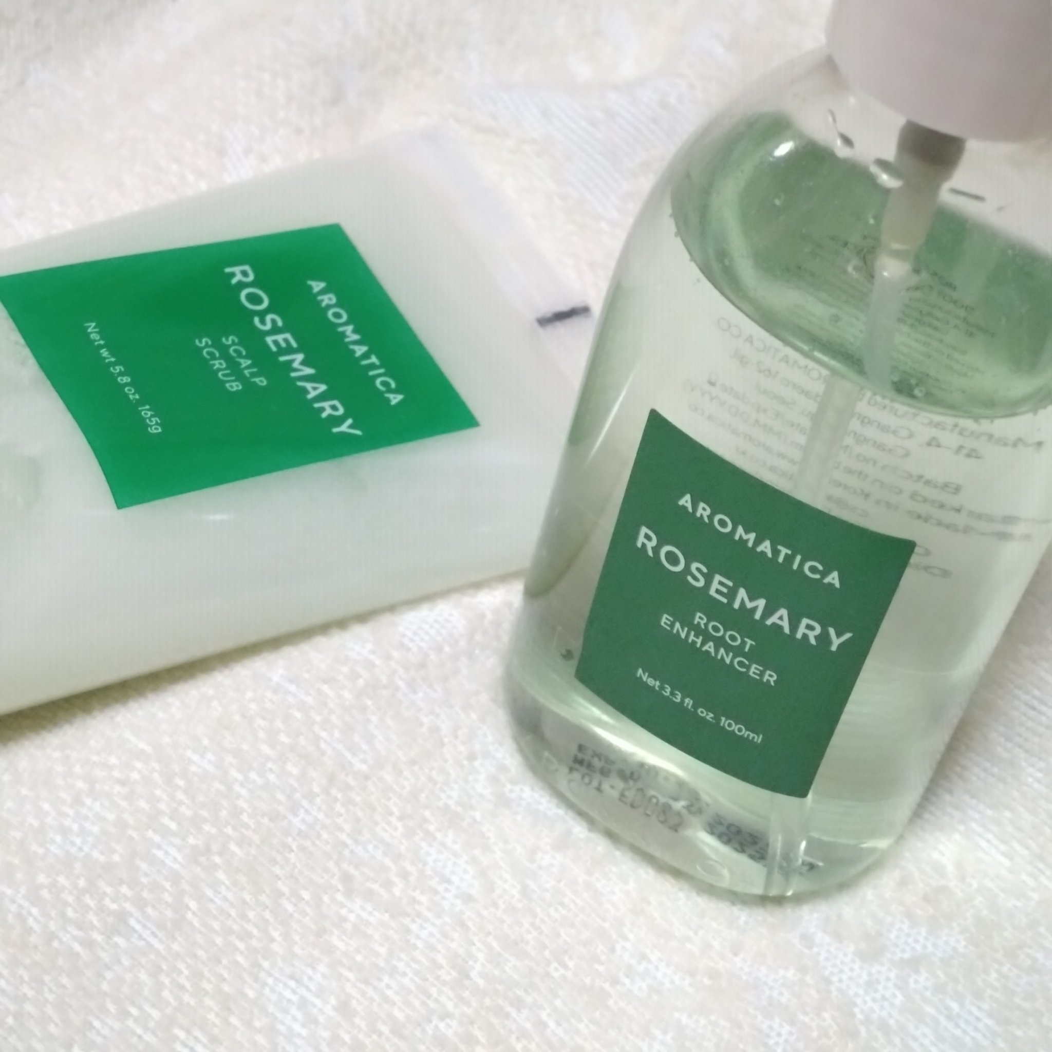 ローズマリー スカルプ スクラブ/AROMATICA/ヘッドスクラブを使ったクチコミ（2枚目）