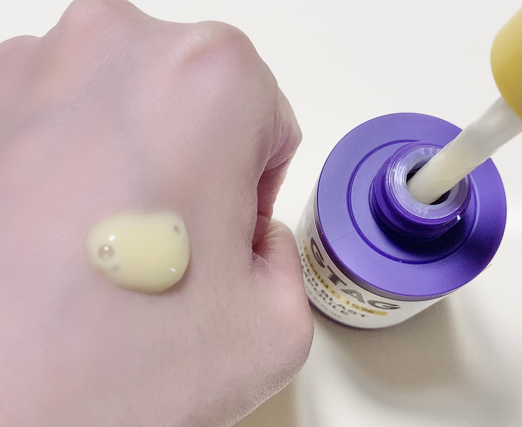 ビタミンC15%スーパーブラストアンプル/ZIGTAG/美容液を使ったクチコミ（3枚目）