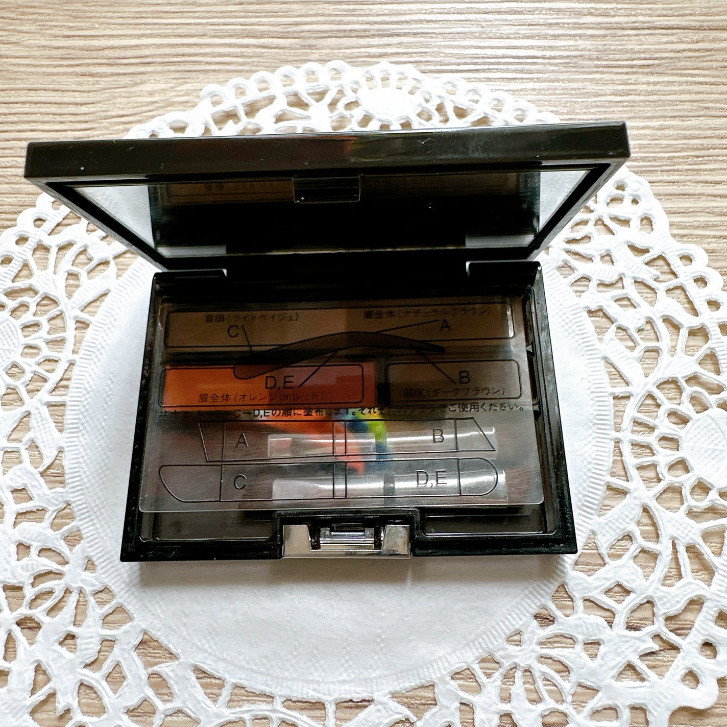 アイブロウ クリエイティブパレット/IPSA/パウダーアイブロウを使ったクチコミ(4枚目)