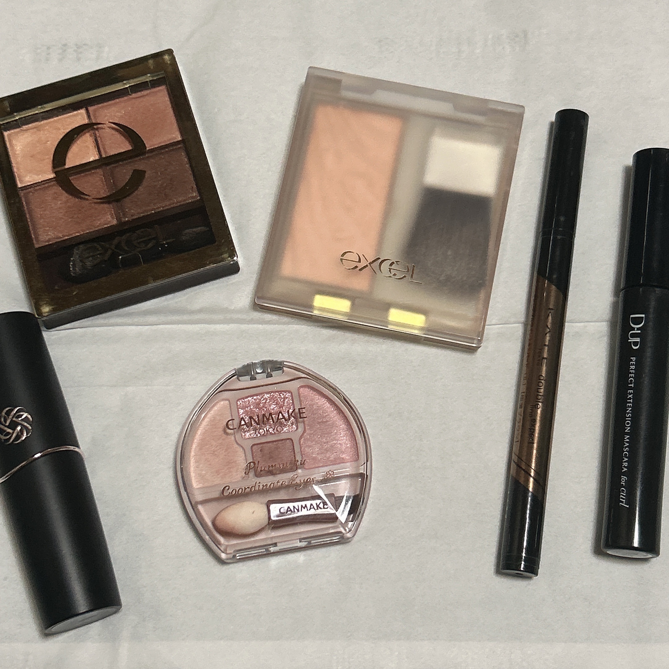 ドレープド シマーグロウ/excel/パウダーハイライトを使ったクチコミ（2枚目）