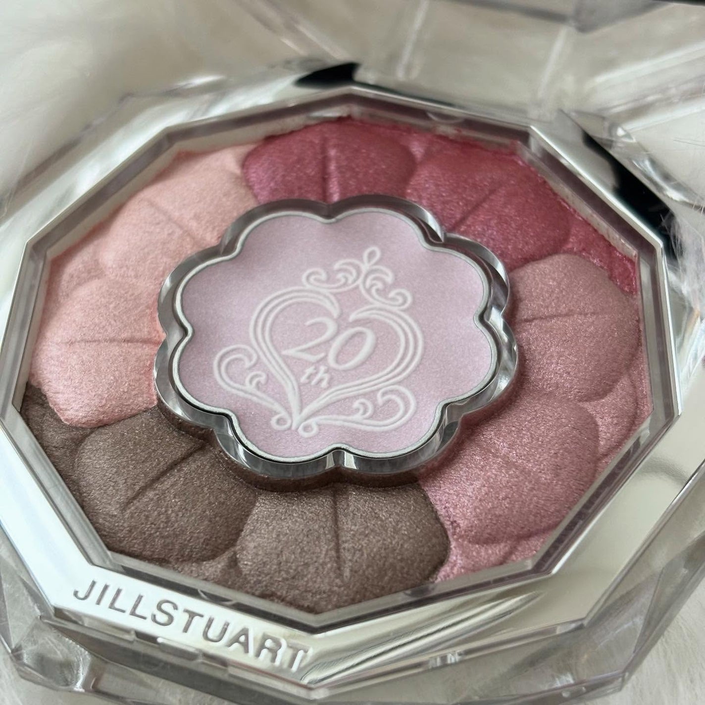ジルスチュアート ブルームクチュール アイズ/JILL STUART/アイシャドウパレットを使ったクチコミ(4枚目)