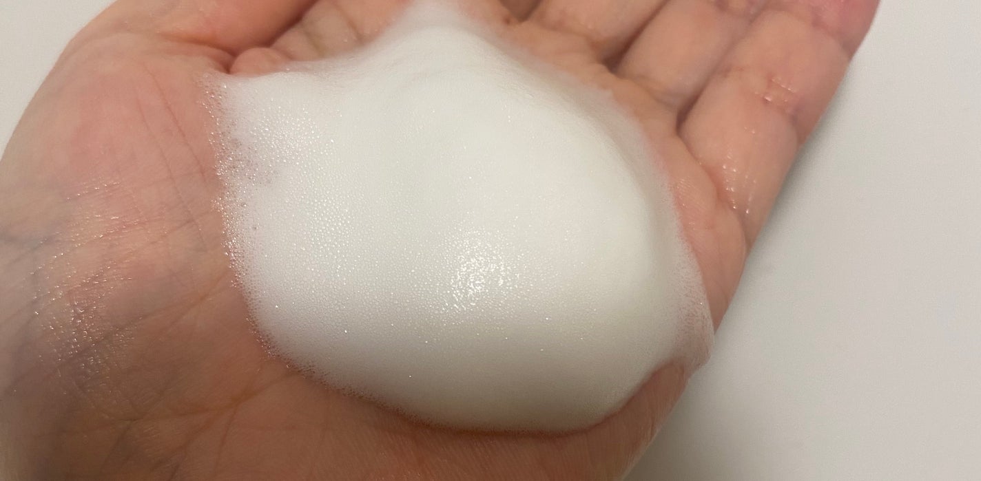 hadakara ボディソープ 泡で出てくるタイプ フローラルブーケの香り/hadakara/ボディソープを使ったクチコミ(2枚目)