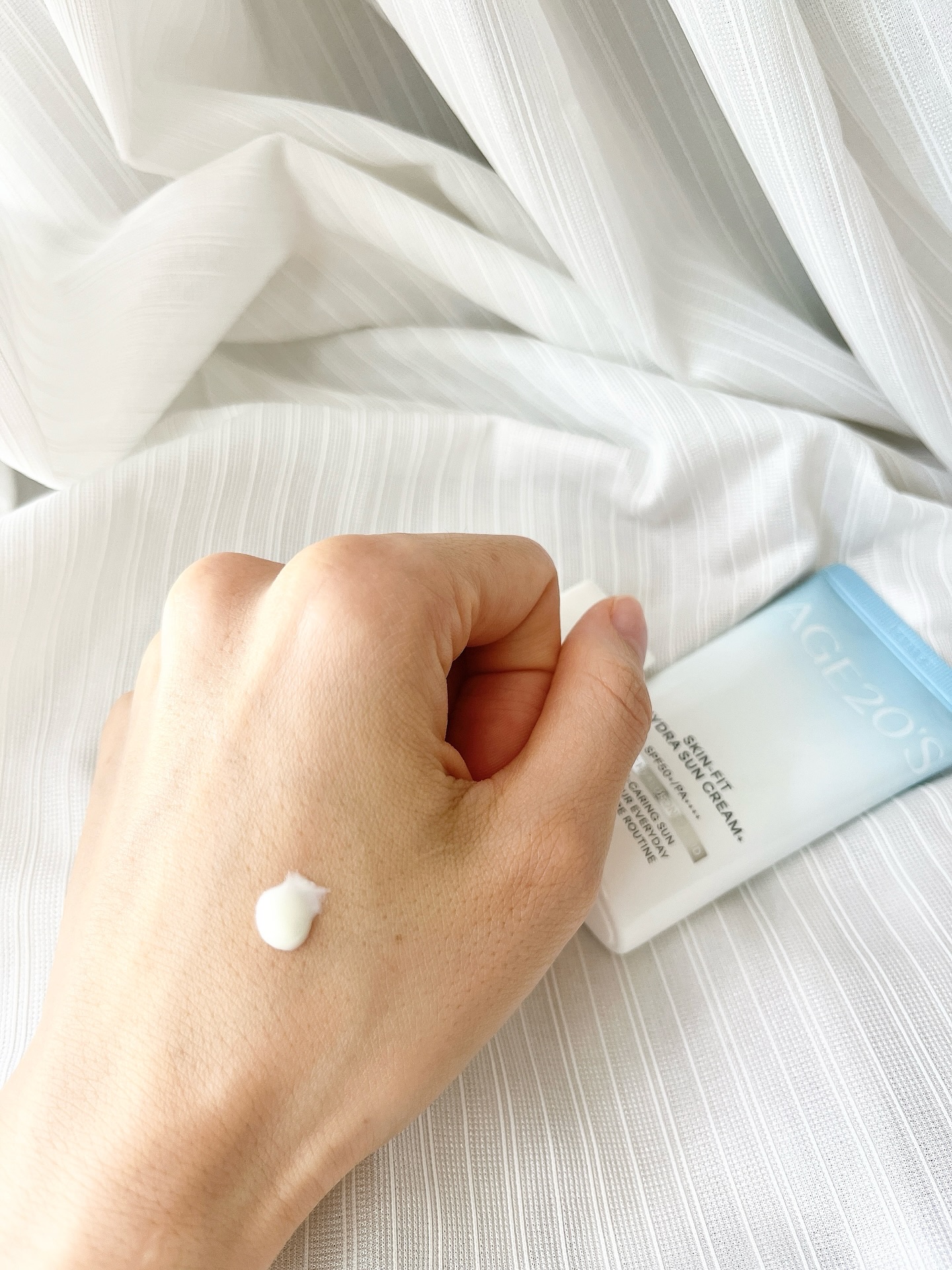 スキンフィット水分UVクリームプラス/AGE20’s/日焼け止めクリームを使ったクチコミ（2枚目）