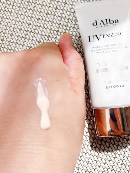 ウォータフルトーンアップサンクリーム/ダルバ/日焼け止めクリームを使ったクチコミ(4枚目)