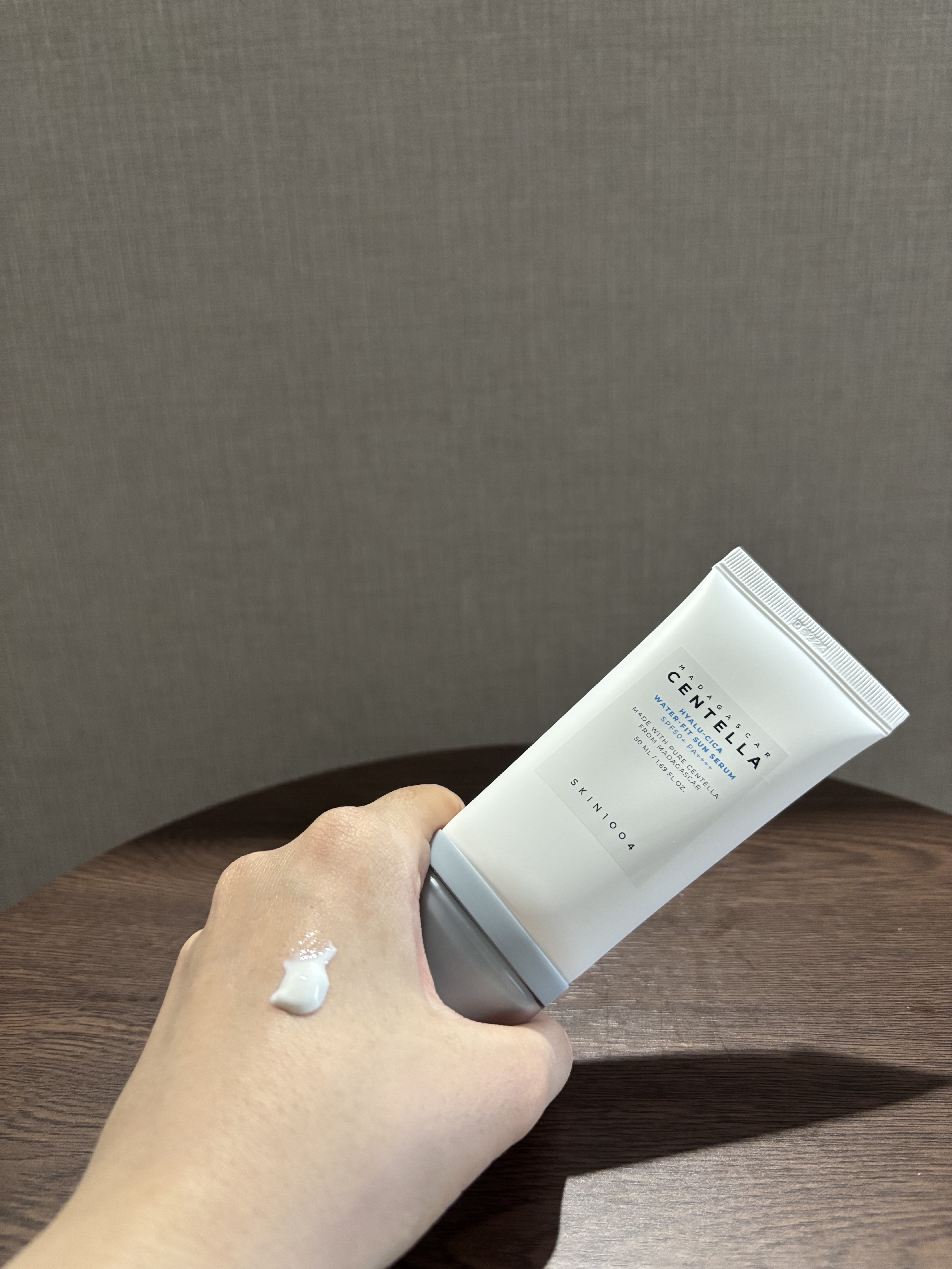 ヒアルーシカ ウォーターフィット サンセラム/SKIN1004/日焼け止めローションを使ったクチコミ（3枚目）