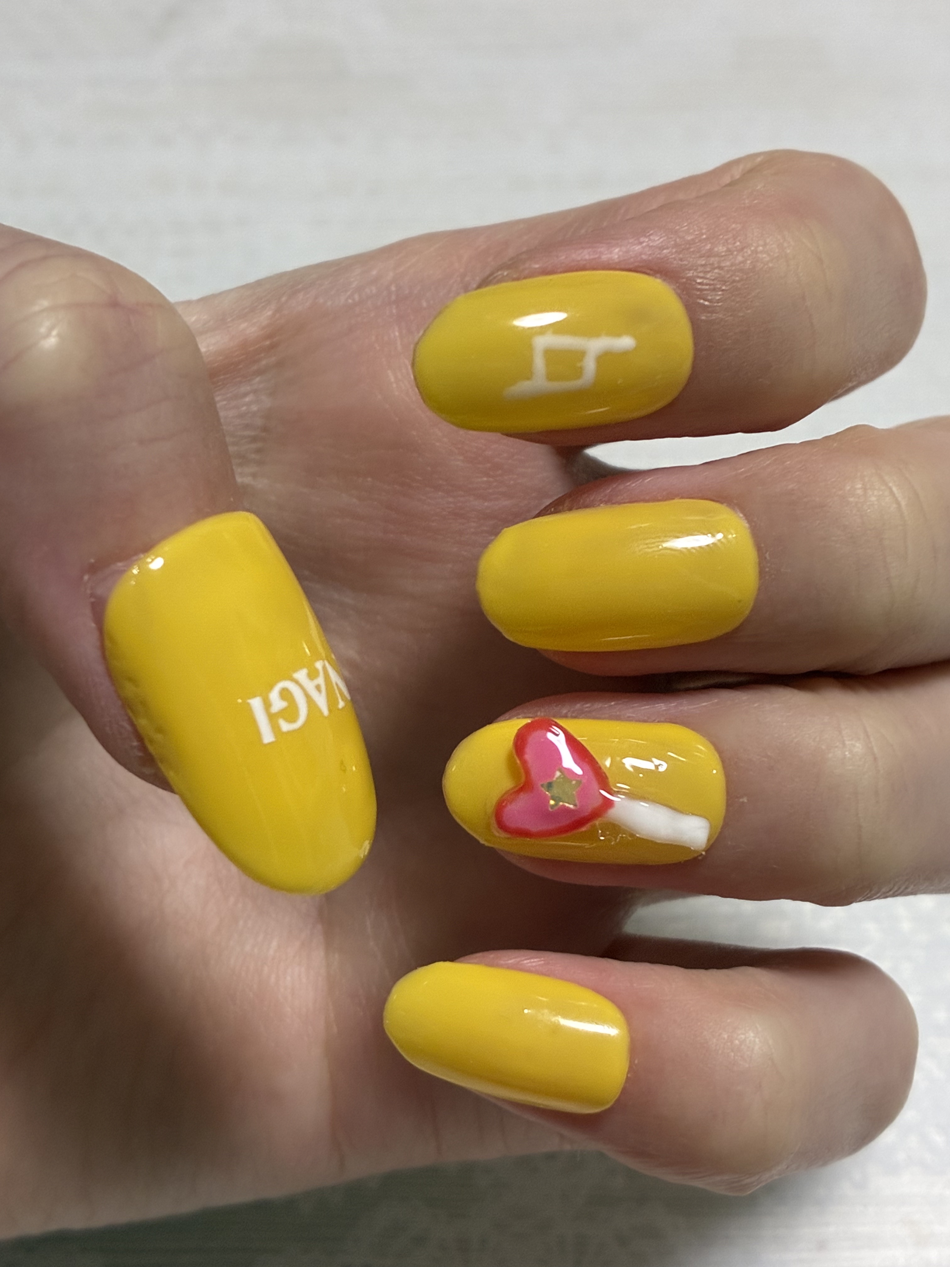 ジェルネイル（ライト対応）/セリア/ジェルネイルを使ったクチコミ（2枚目）