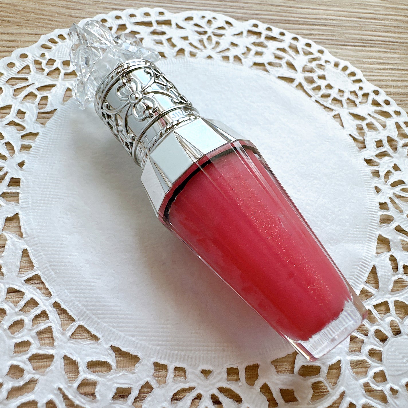 ジルスチュアート クリスタルブルーム リップブーケ セラム/JILL STUART/リッププランパーを使ったクチコミ(2枚目)