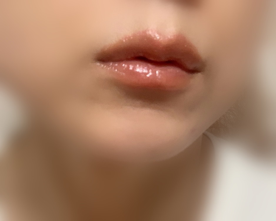 ウォーターリズムグロウティント 09 SALMON SYRUP（ミニ）/TIRTIR(ティルティル)/リップティントを使ったクチコミ（3枚目）