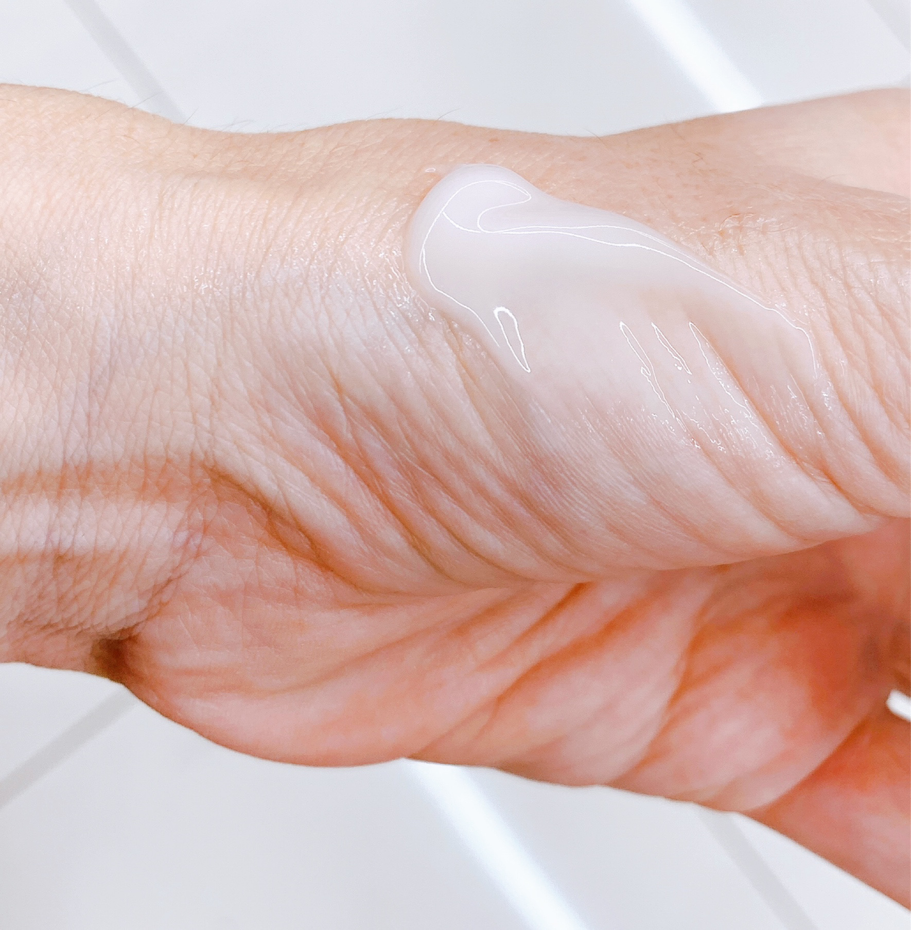 極潤 美白パーフェクトゲル/肌ラボ/オールインワン化粧品を使ったクチコミ（3枚目）