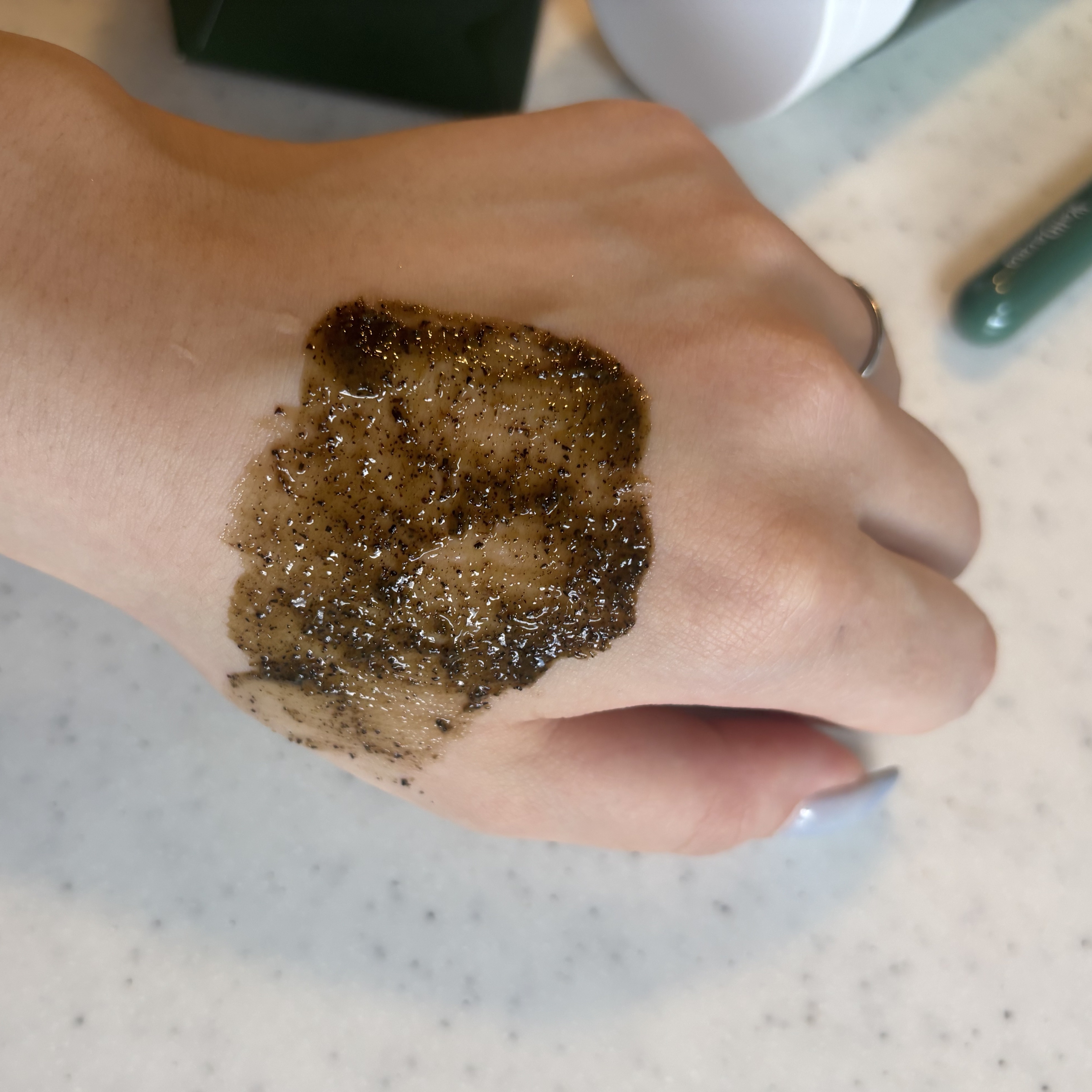 ティーツリーハーブピーリングパック/WellDerma/洗い流すパック・マスクを使ったクチコミ（2枚目）