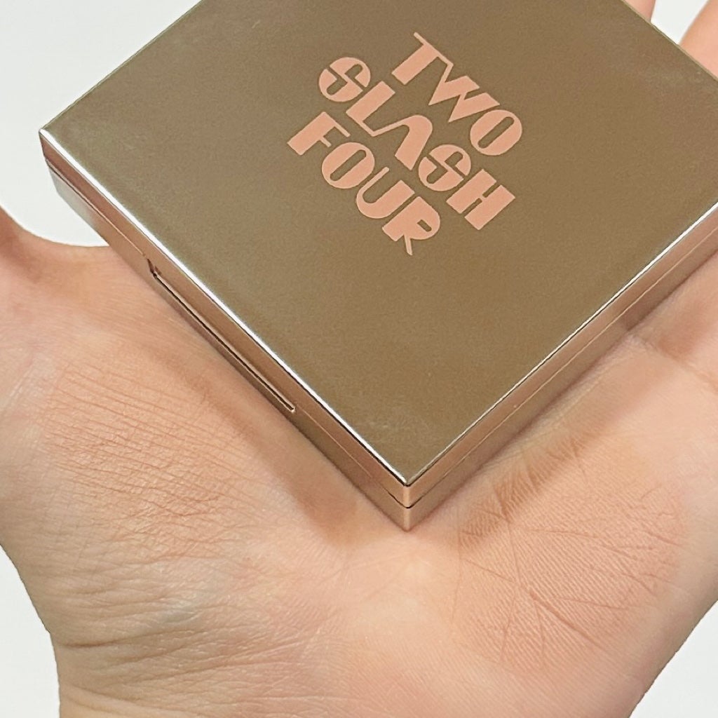 オールオーバーフェイスブラッシュ/TWO SLASH FOUR/パウダーチークを使ったクチコミ(3枚目)