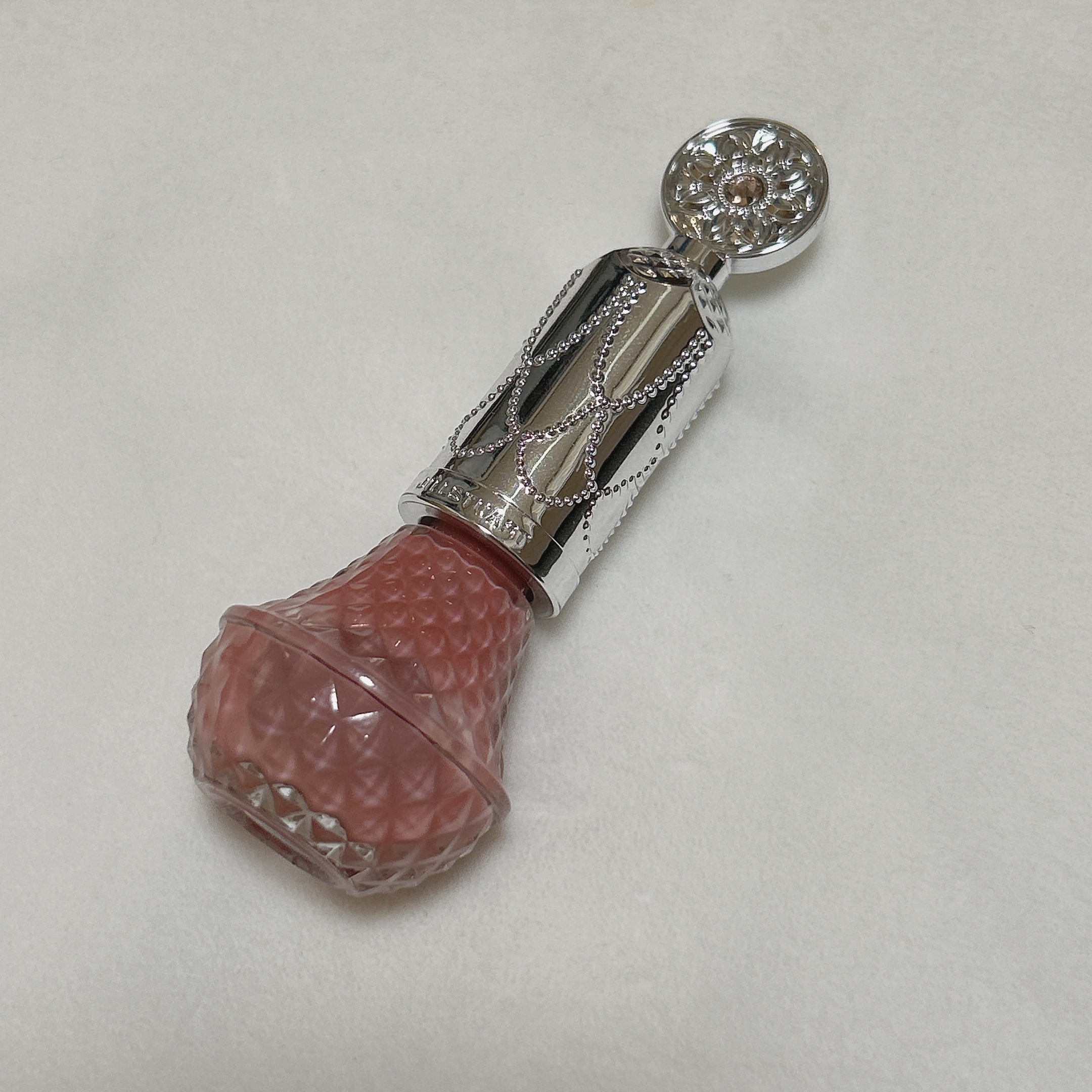 カラー ベース＆トップコート  109 strawberry drop/JILL STUART/オールインワンネイルを使ったクチコミ（1枚目）