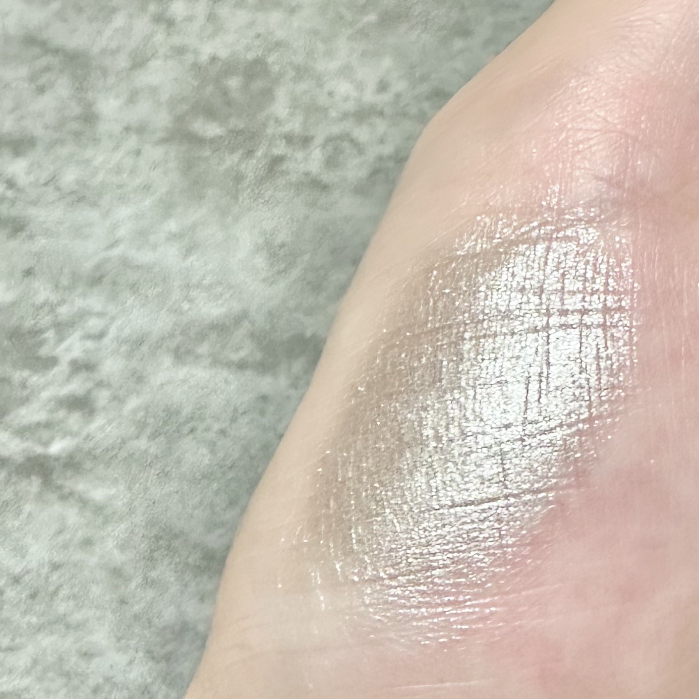 ヴィセ アヴァン シングルアイカラー/Visée/単色アイシャドウを使ったクチコミ（3枚目）