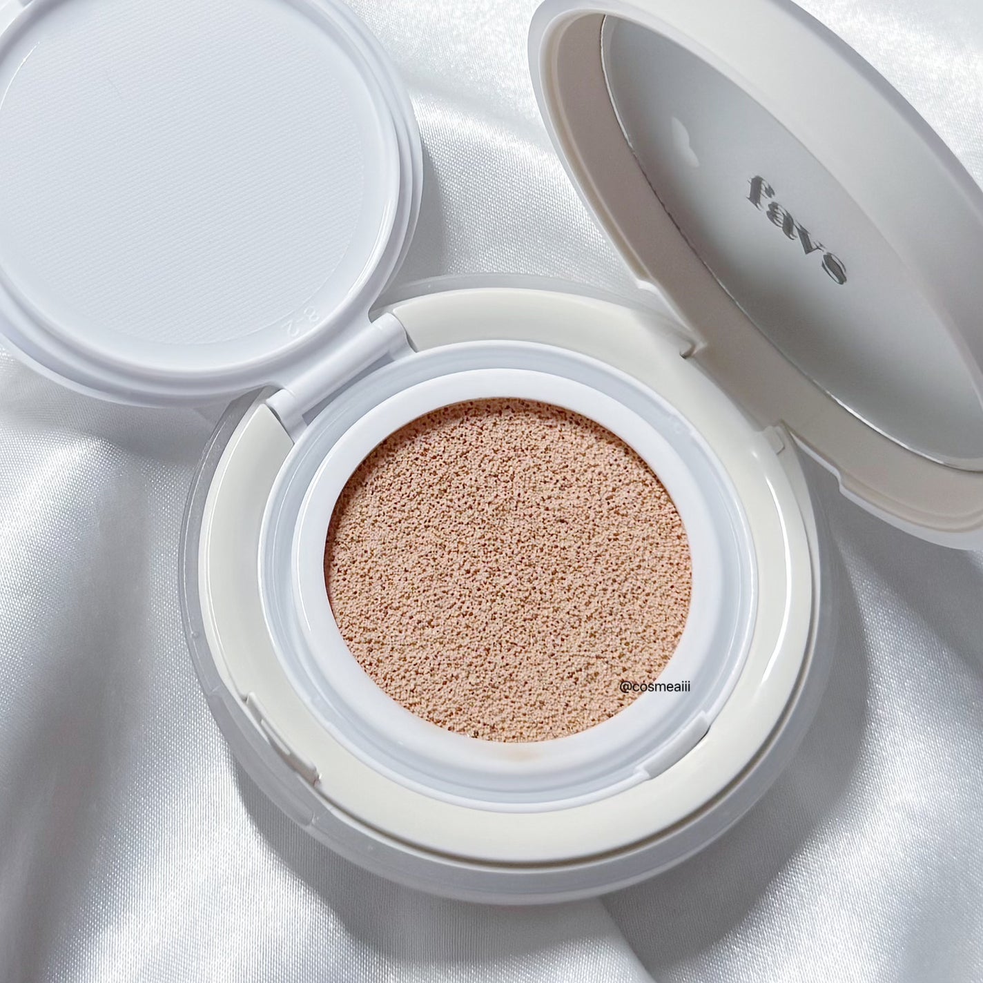 カーミンググロウアップクッションファンデーション/favs/リキッドファンデーションを使ったクチコミ(9枚目)